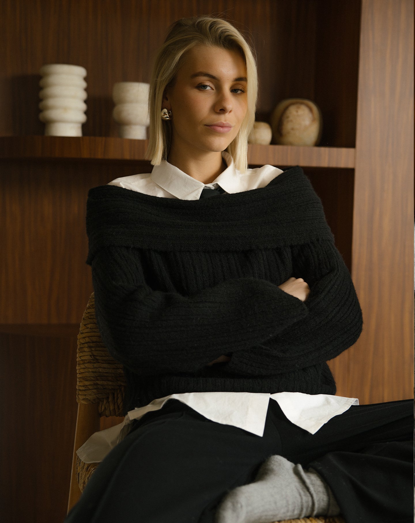 YARA OFF SHOULDER KNIT ZWART