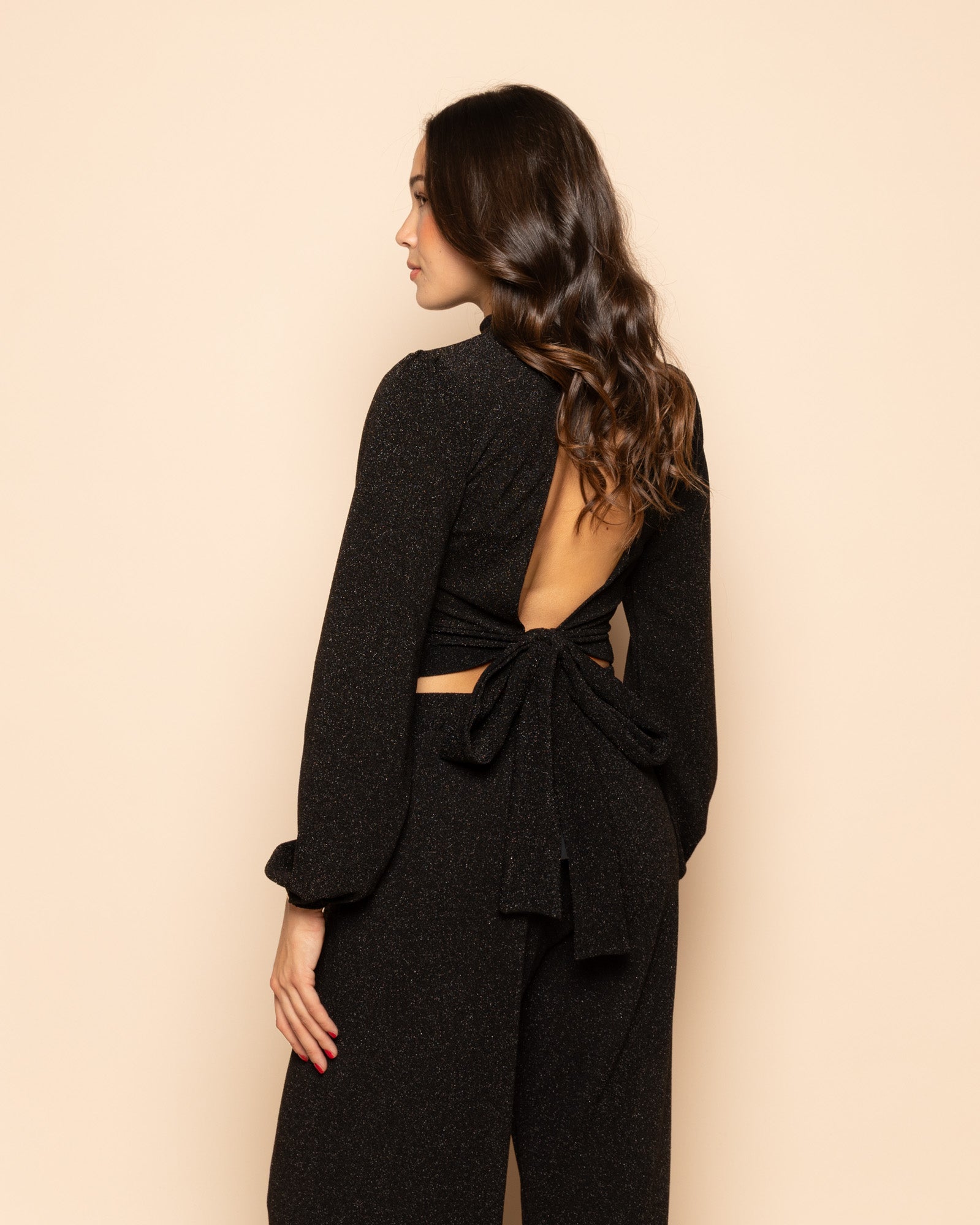 GLITTER BOW TOP BLACK