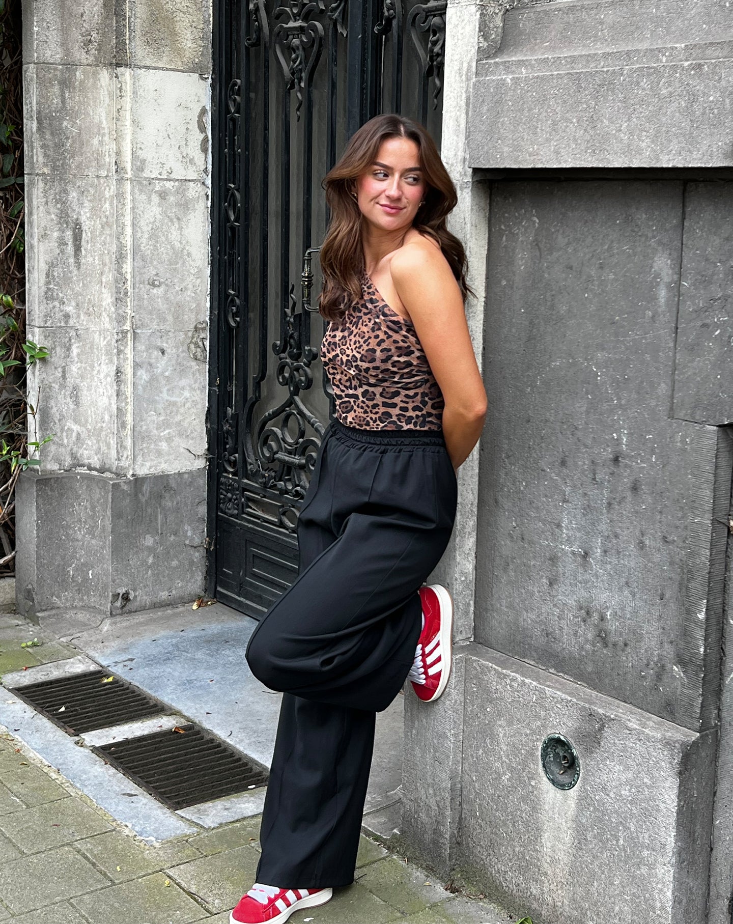 PINTUCK STRAIGHT LEG PANTALON ZWART