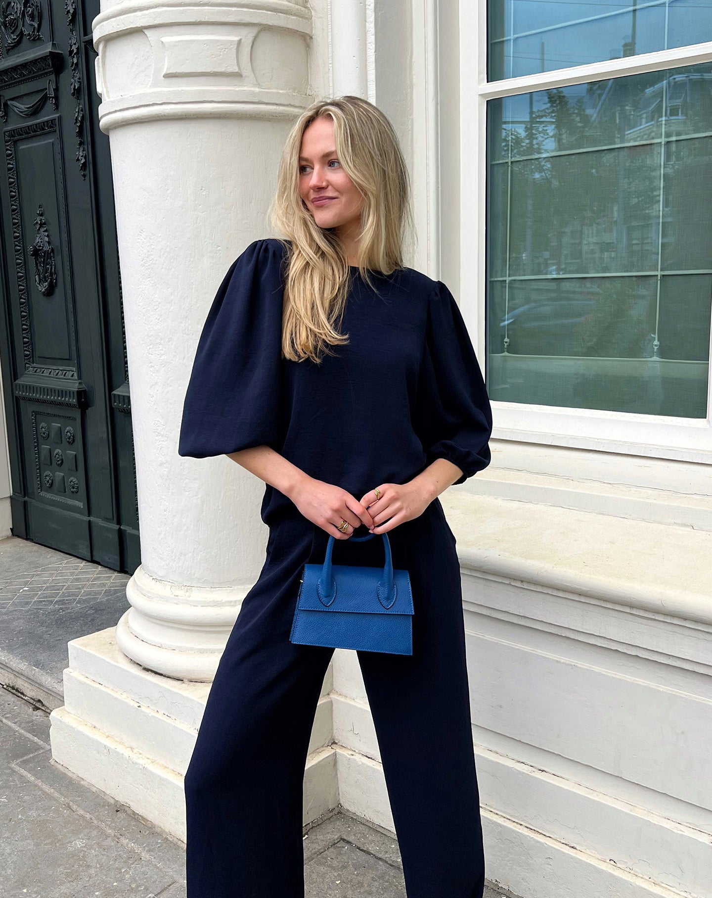 JULIE PUFF SLEEVE TOP NAVY BLUE