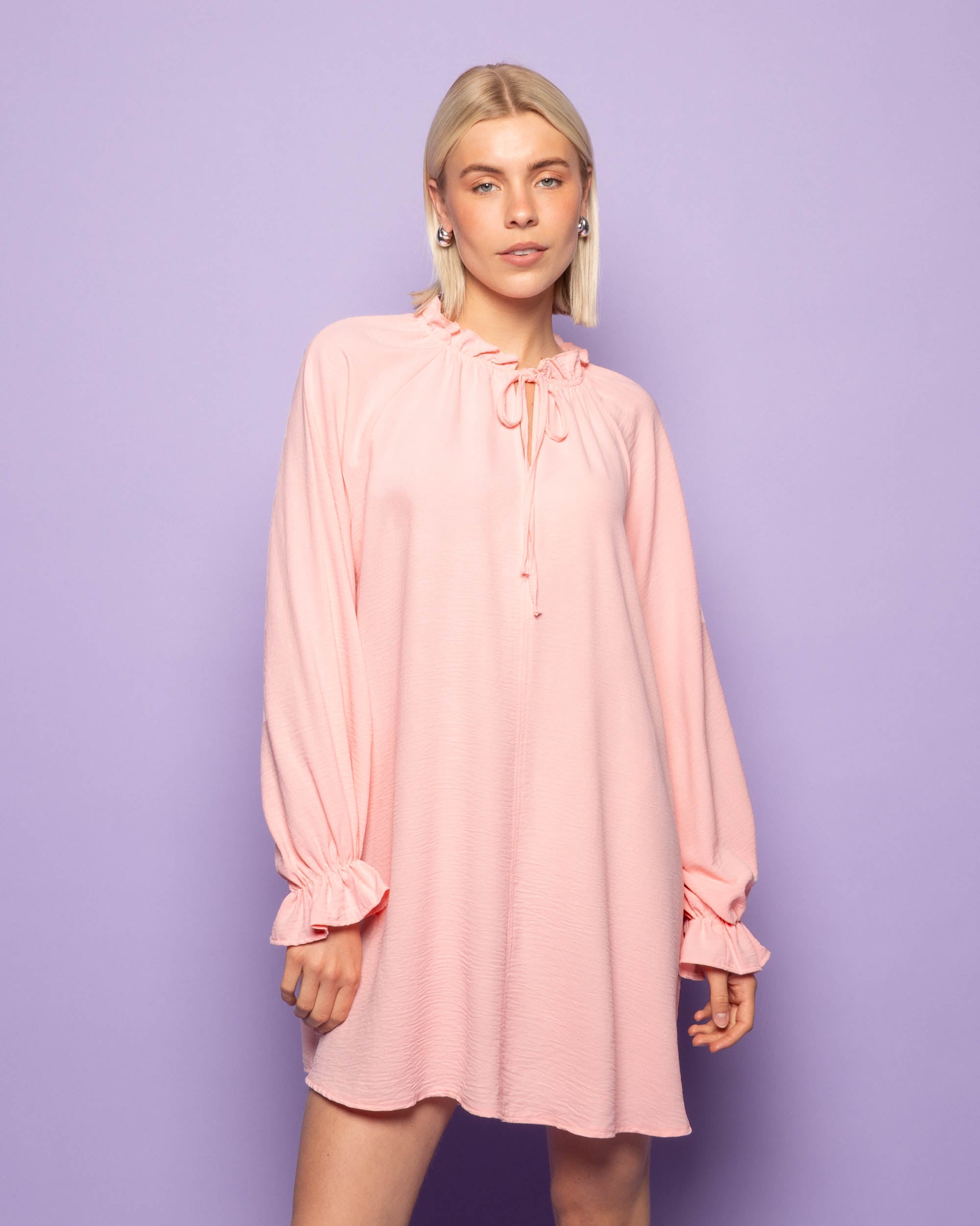 JULIE RUFFLE NECK DRESS LIGHT PINK