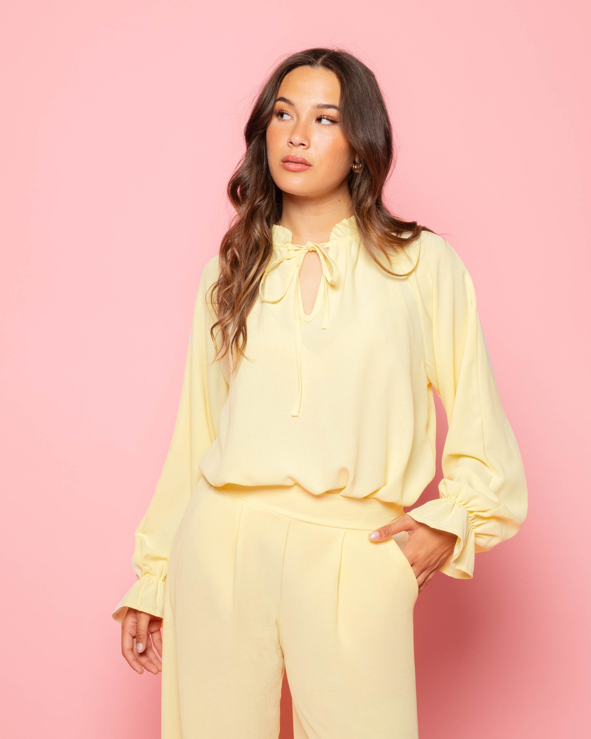 JULIE RUFFLE CORD TOP BUTTER YELLOW