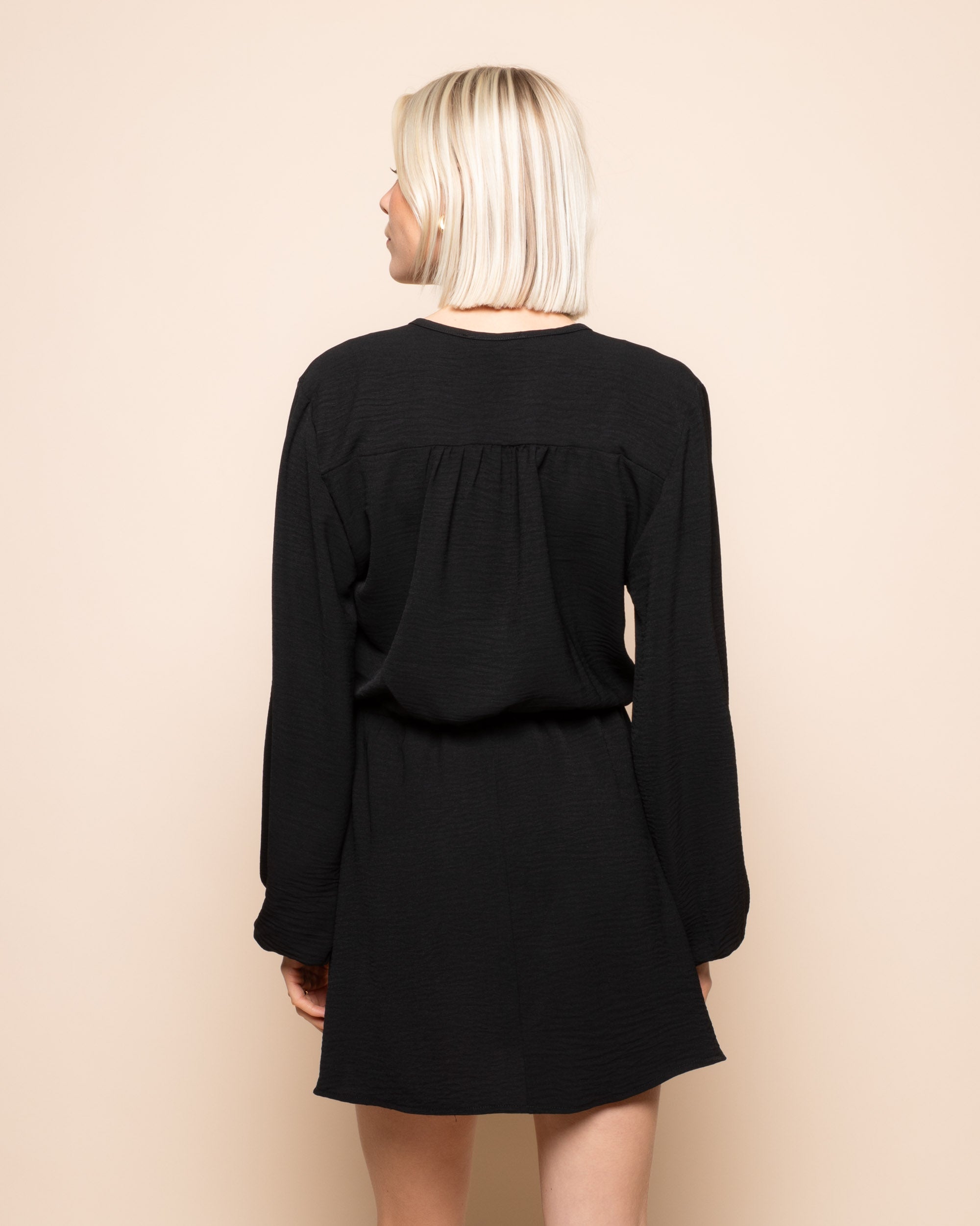 JULIE RUFFLE CORD DRESS BLACK