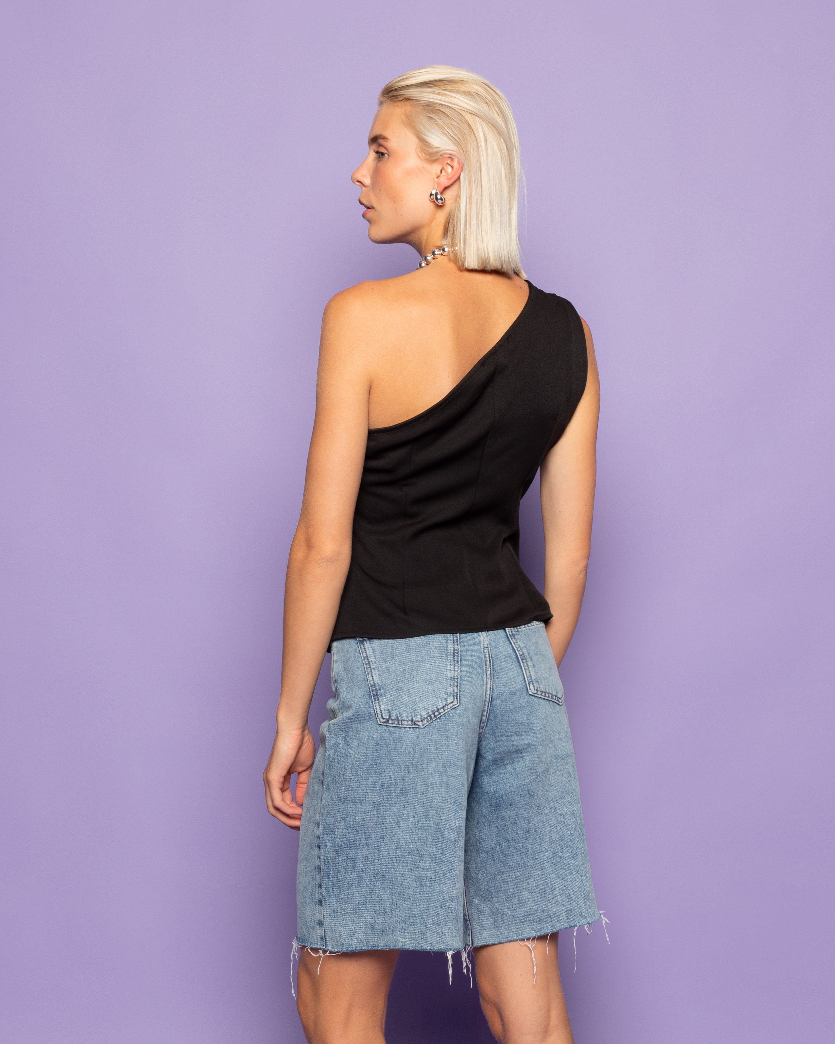 SOFIA ONE SHOULDER RUCHED TOP BLACK