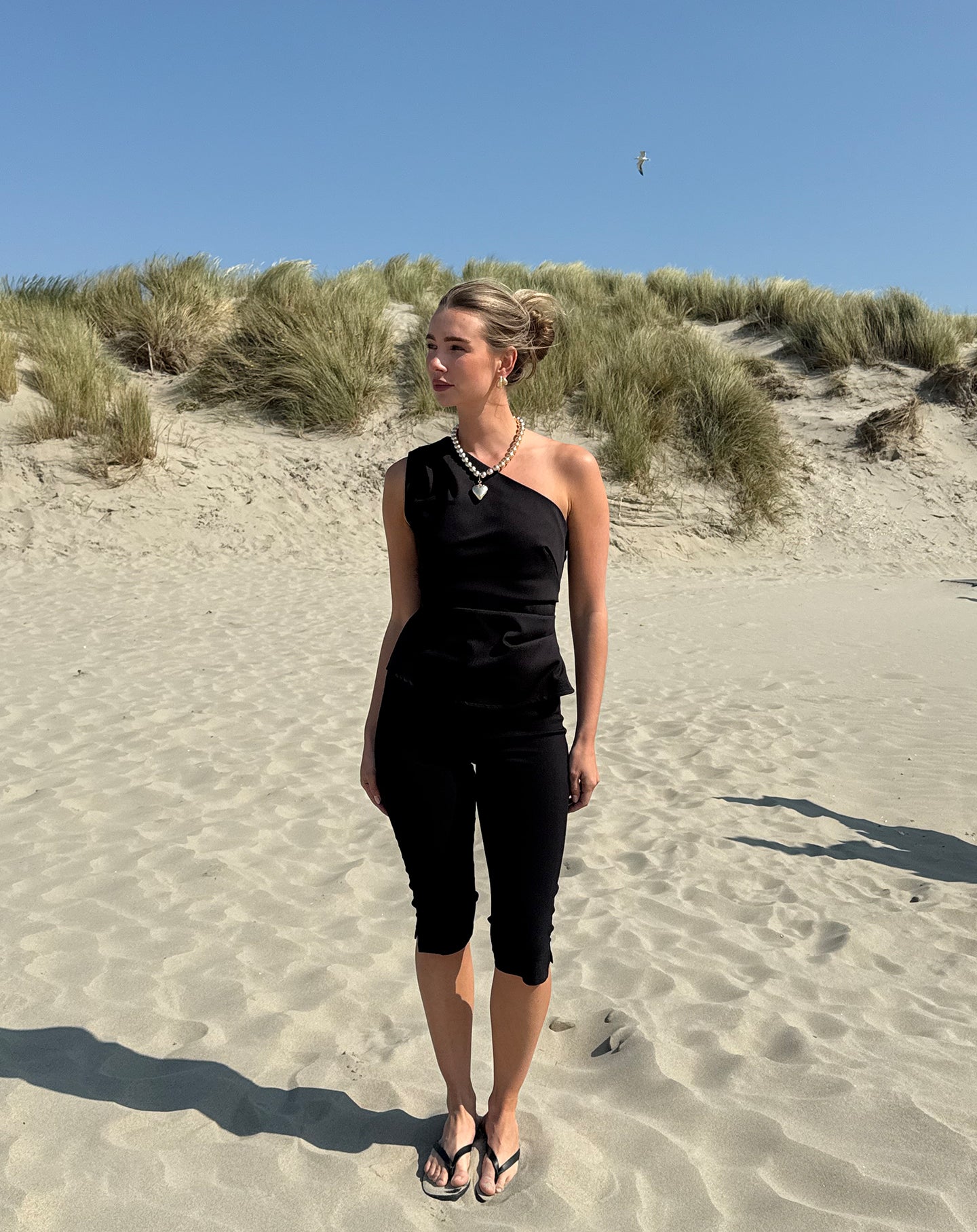 SOFIA ONE SHOULDER RUCHED TOP BLACK