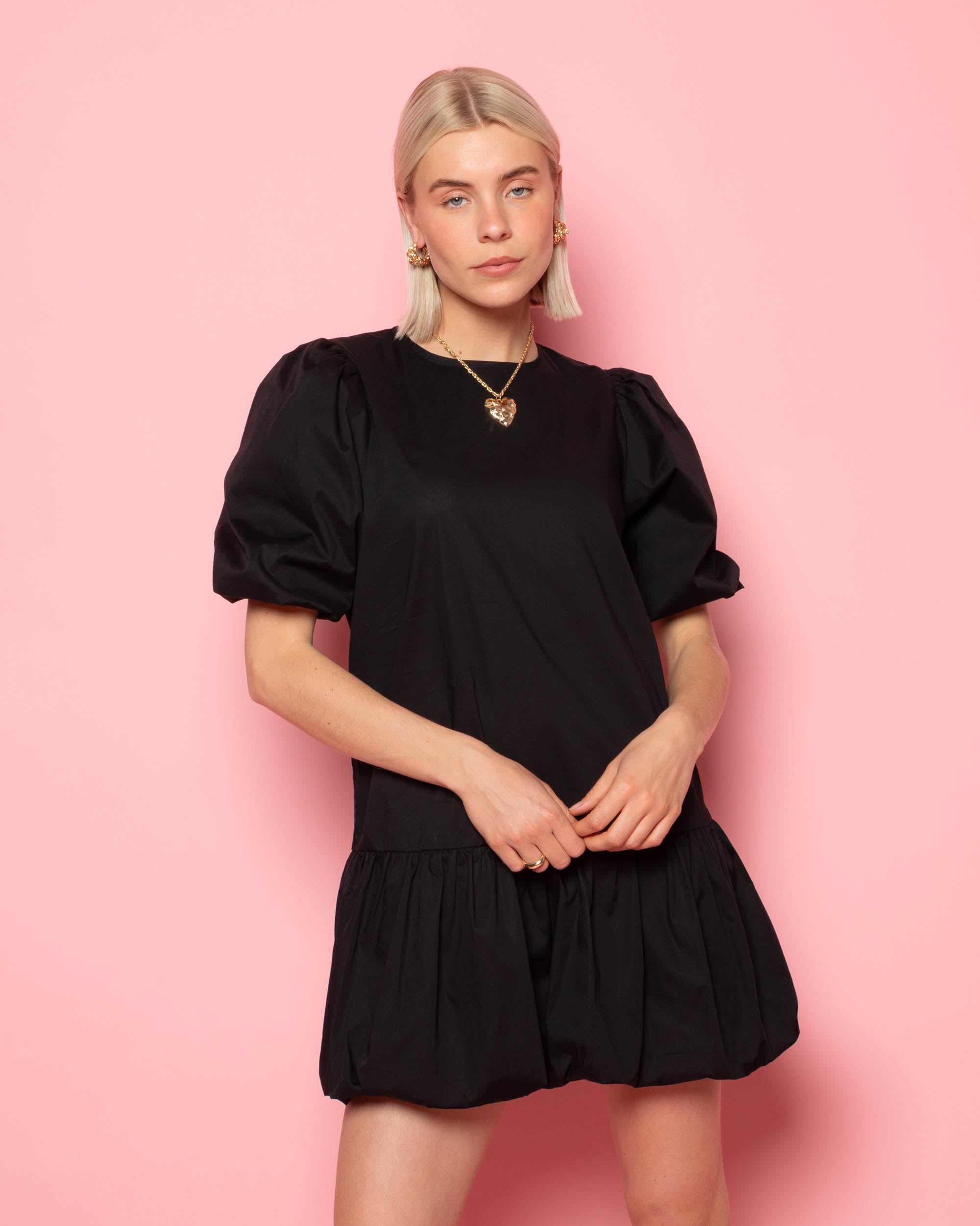 POPLIN PUFF SLEEVE DRESS BLACK