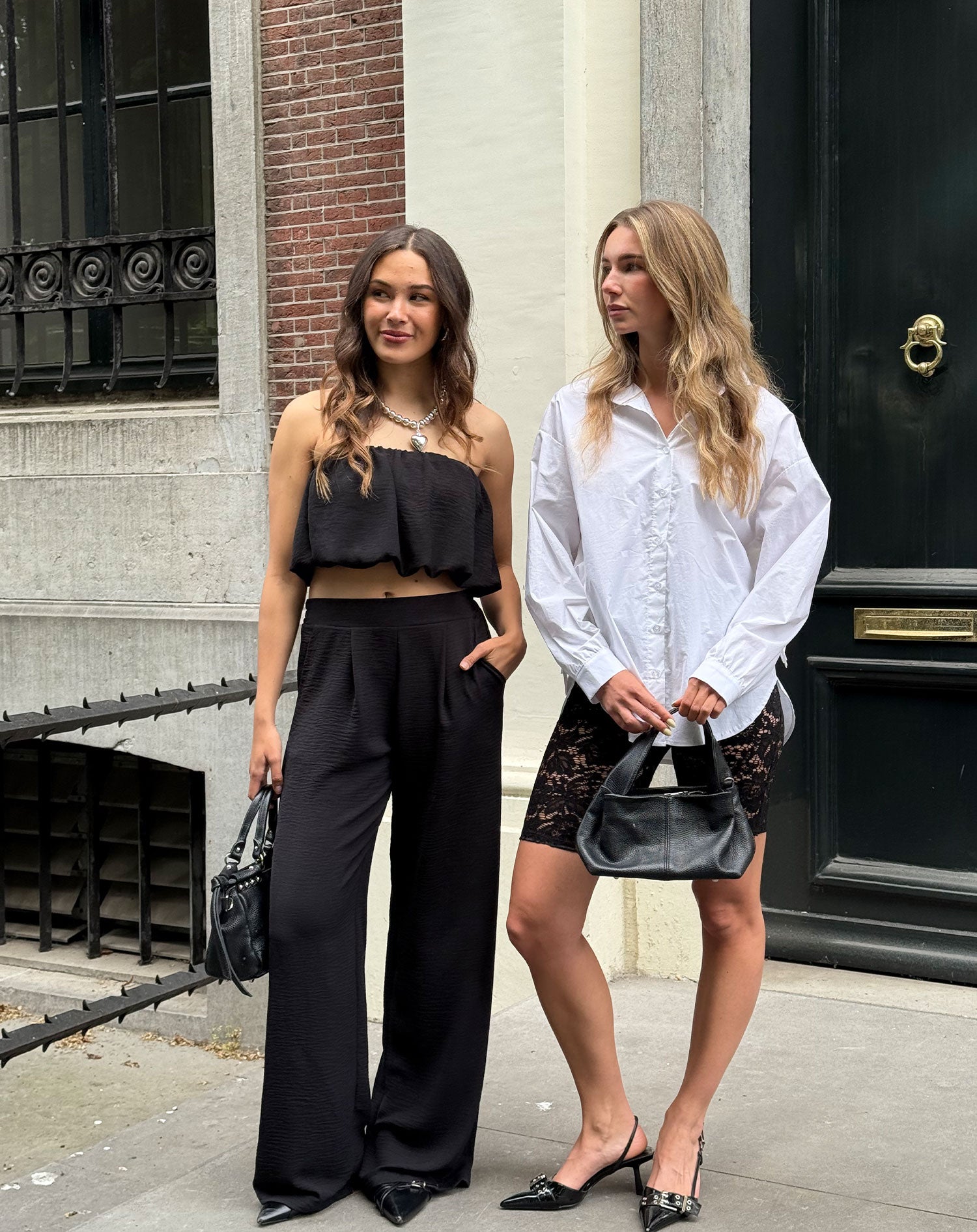 JULIE BUBBLE HEM BANDEAU TOP BLACK