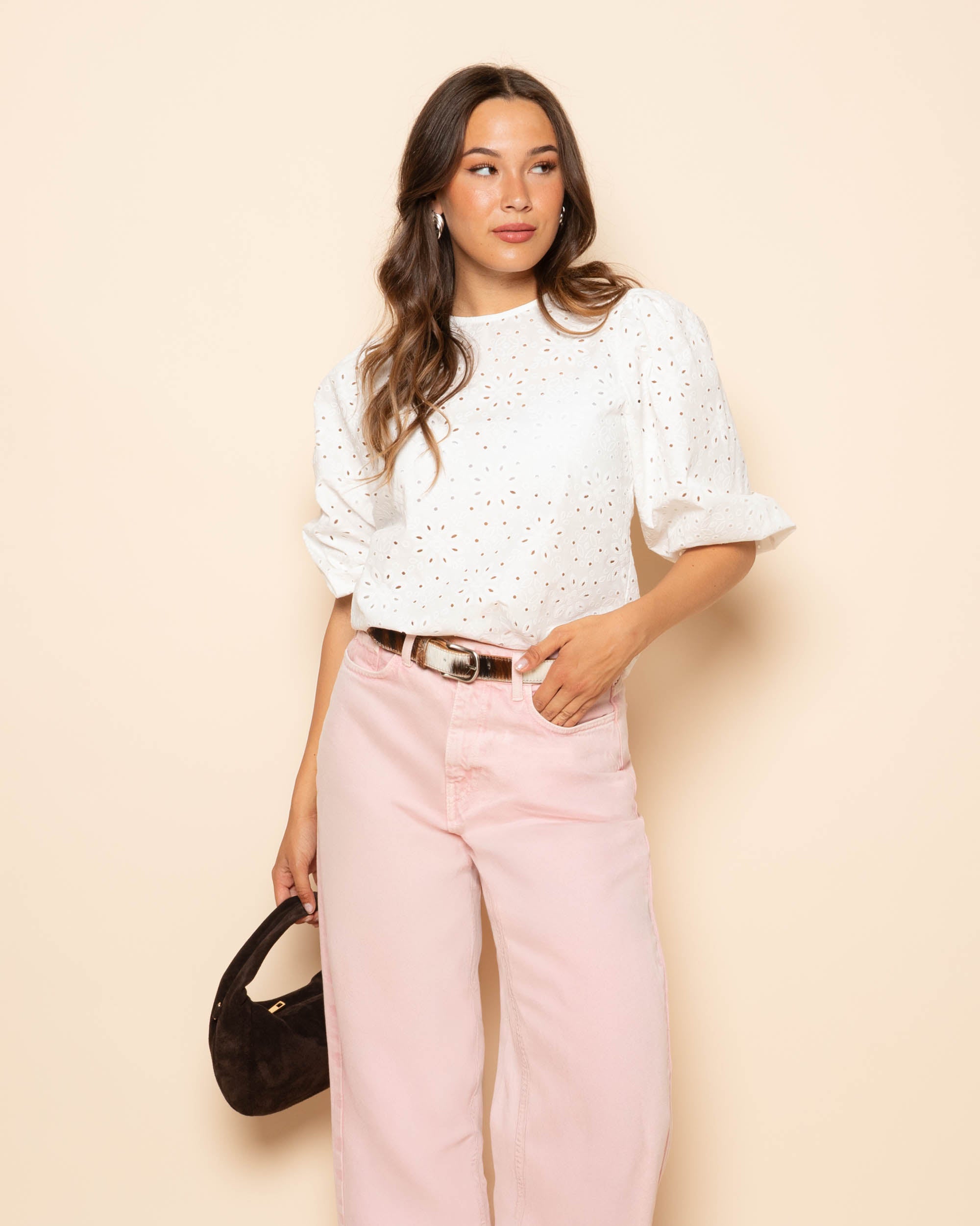 MAJKA FLOWER PUFF SLEEVE TOP WHITE