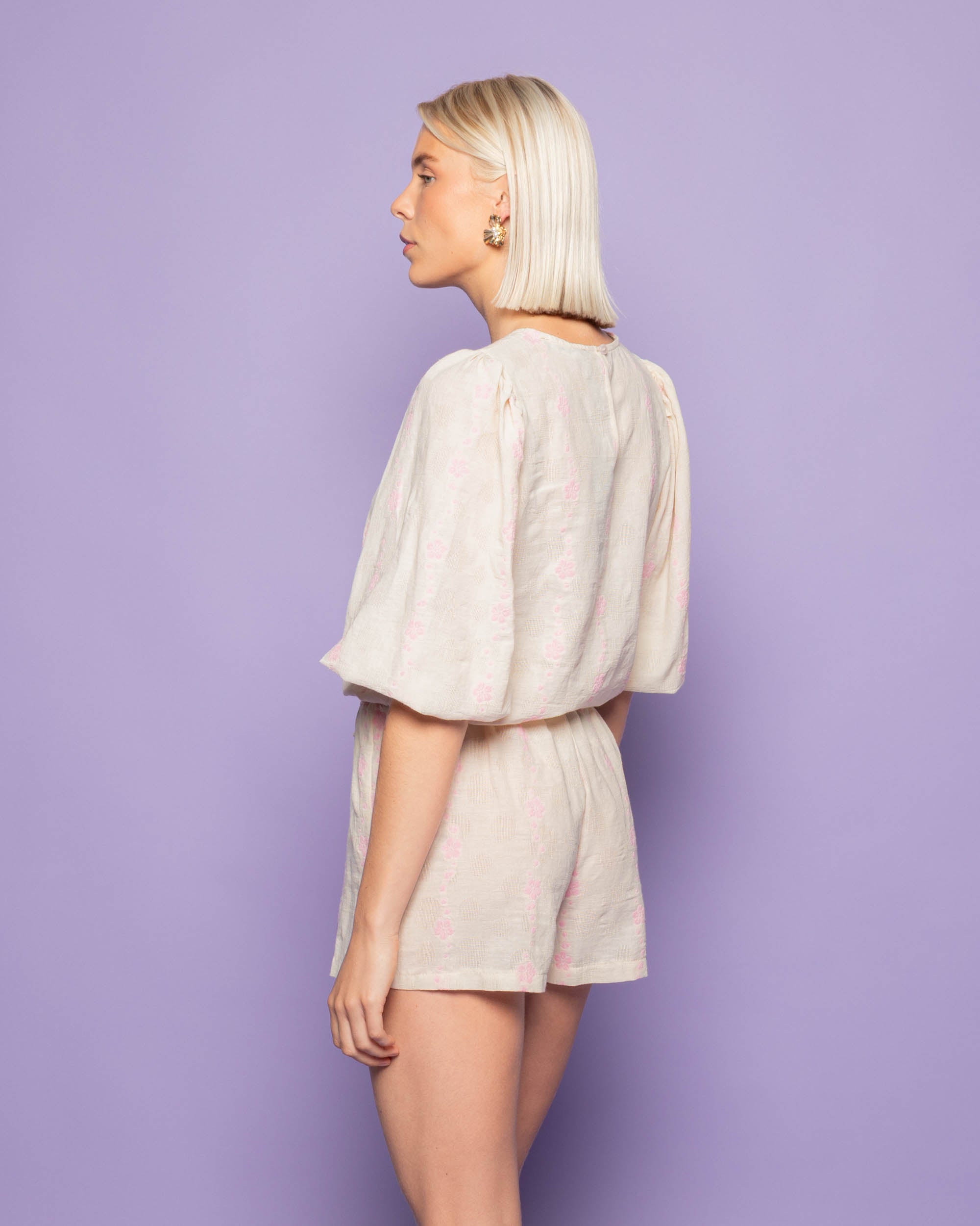 FLOWER COTTON PUFF SLEEVE TOP HARD PINK