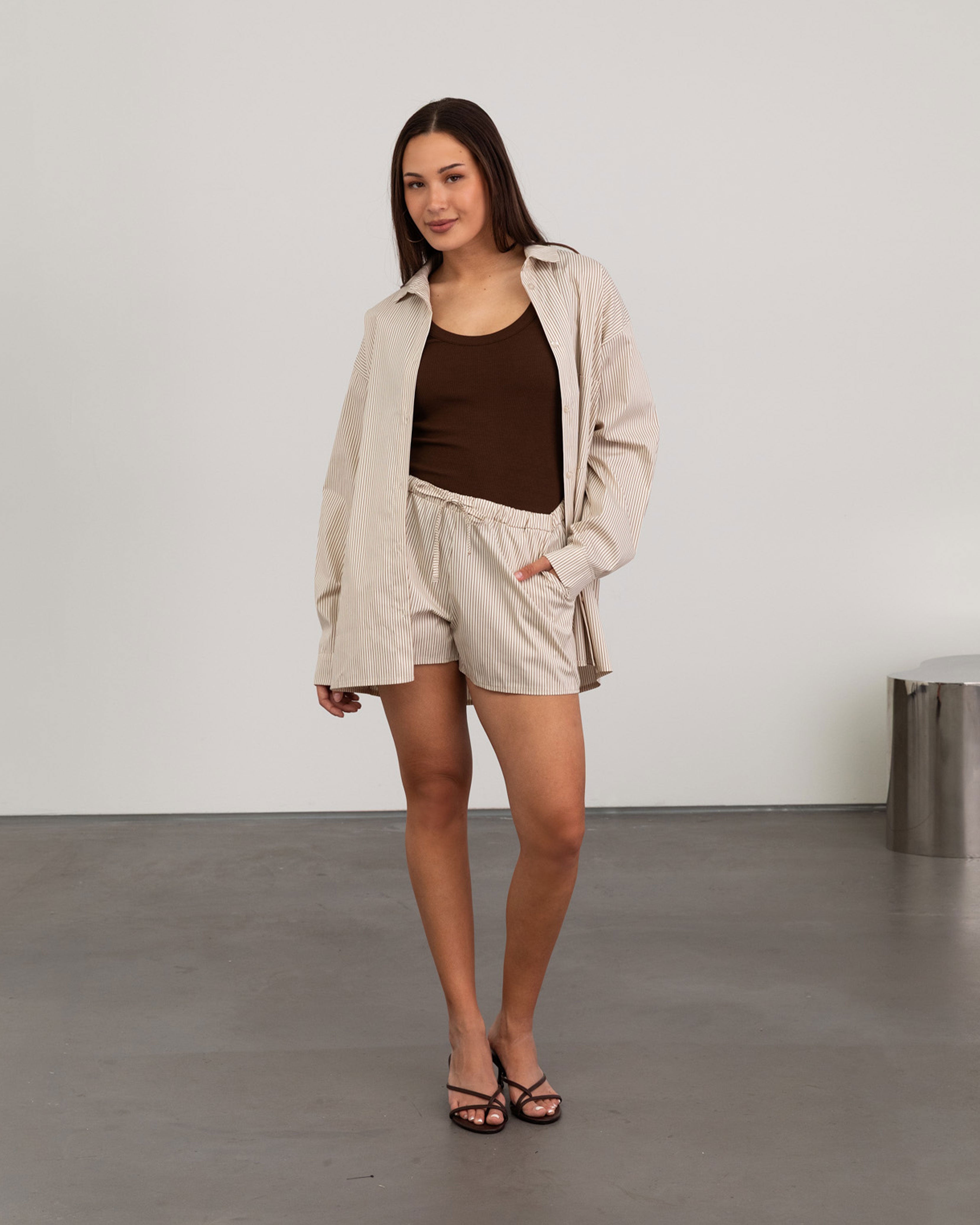 STRIPE OVERSIZED BLOUSE BRUIN