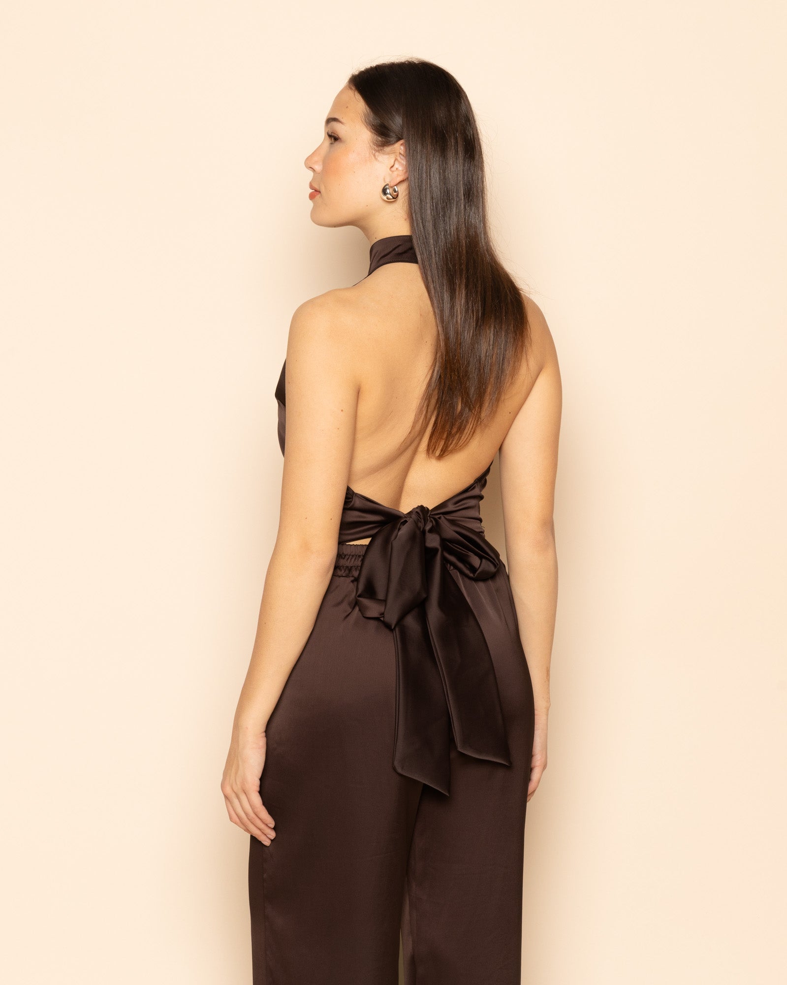 SATIN HALTER BOW TOP BROWN