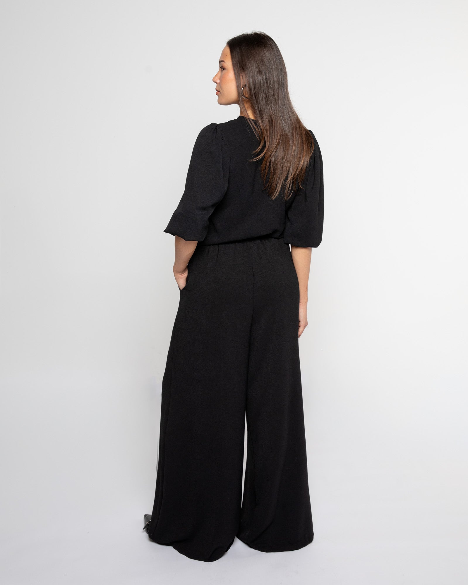 JULIE PUFF SLEEVE TOP ZWART