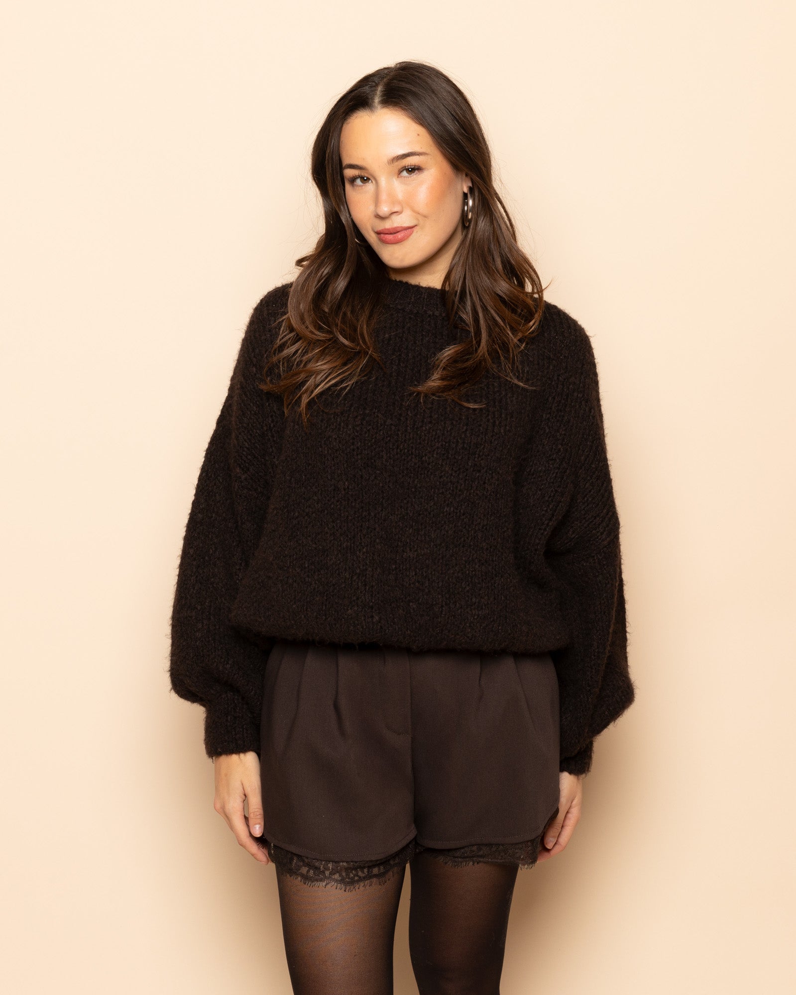 MIA LACE SHORTS BROWN