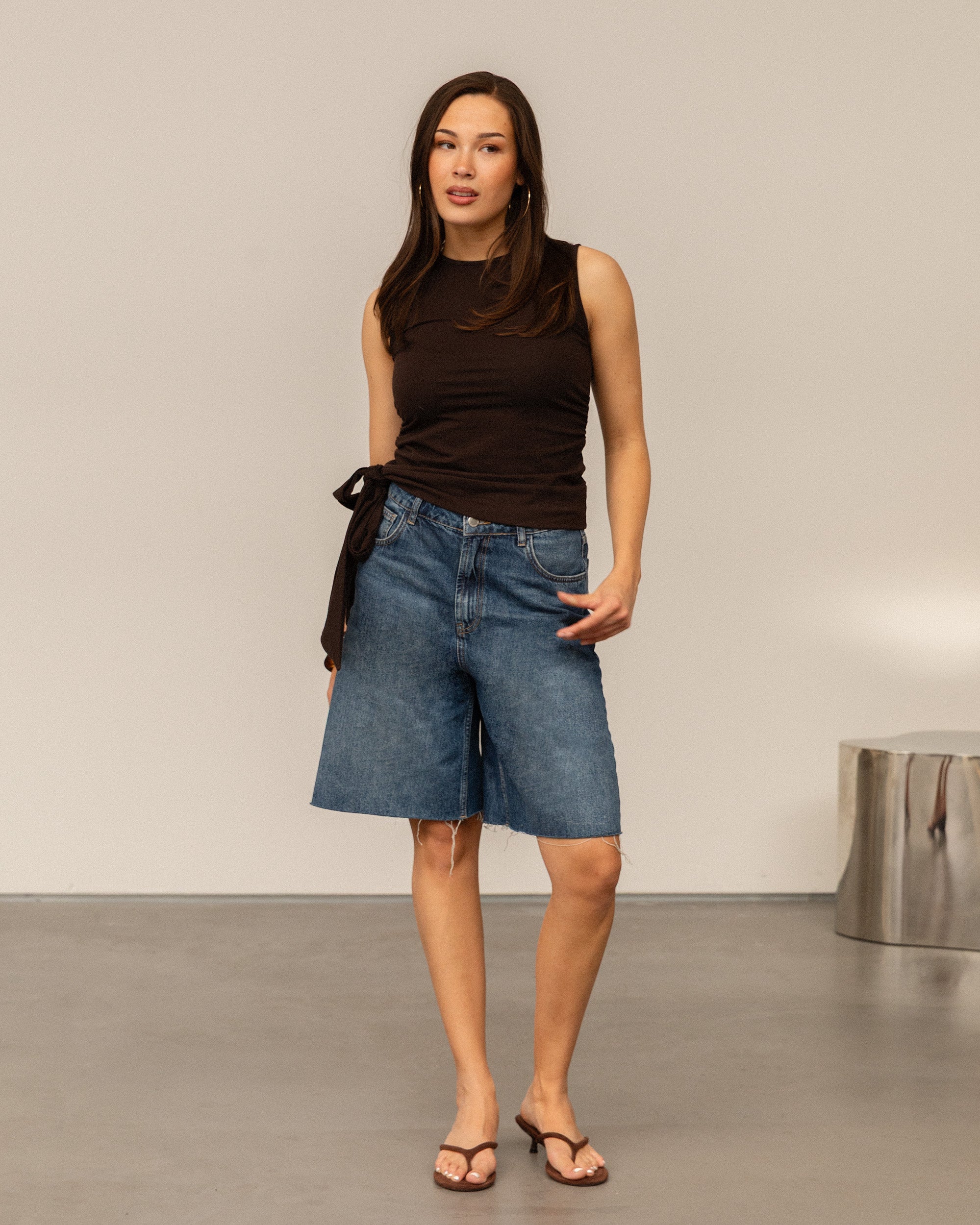 BAGGY DENIM JORT DONKERBLAUW