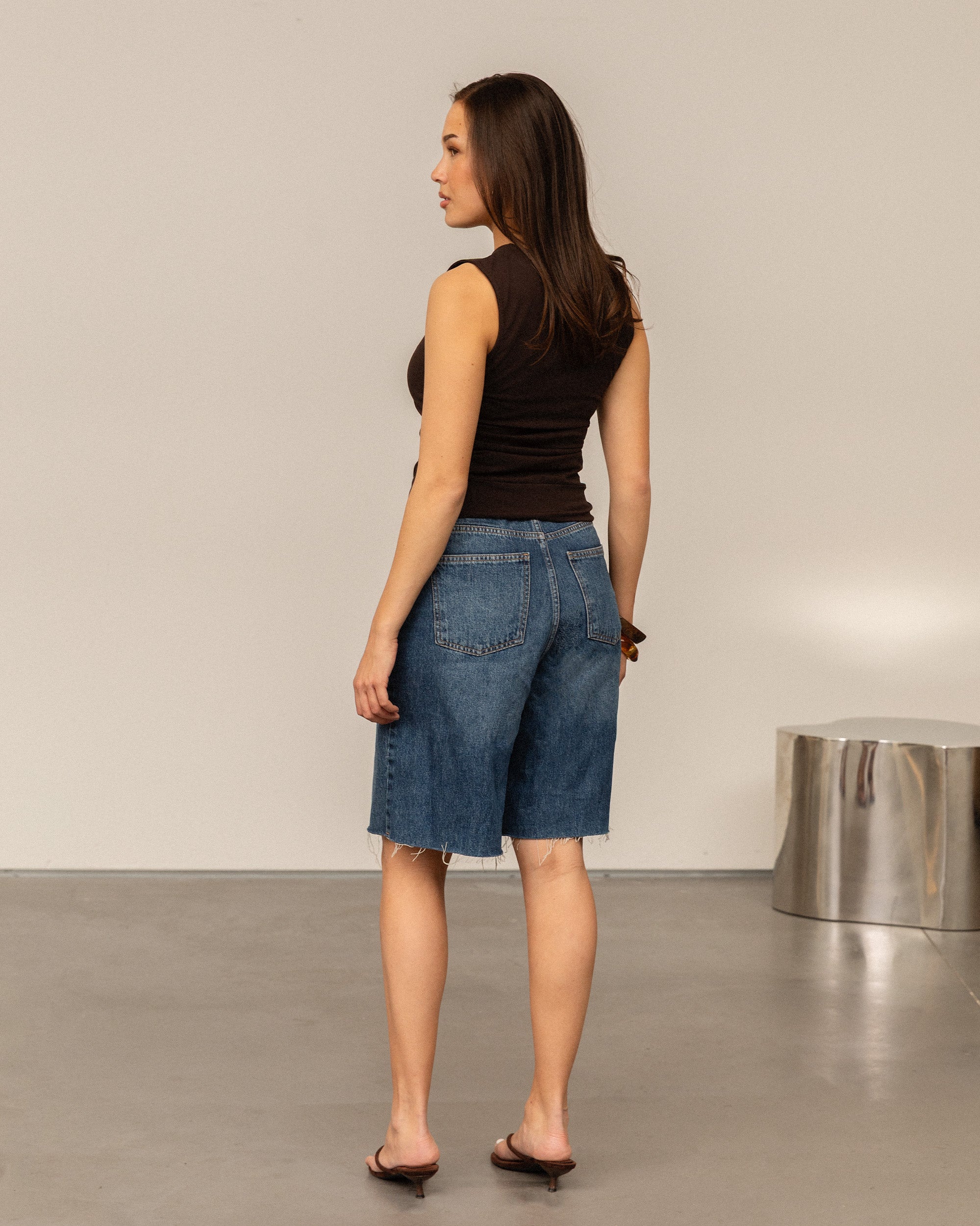 BAGGY DENIM JORT DONKERBLAUW