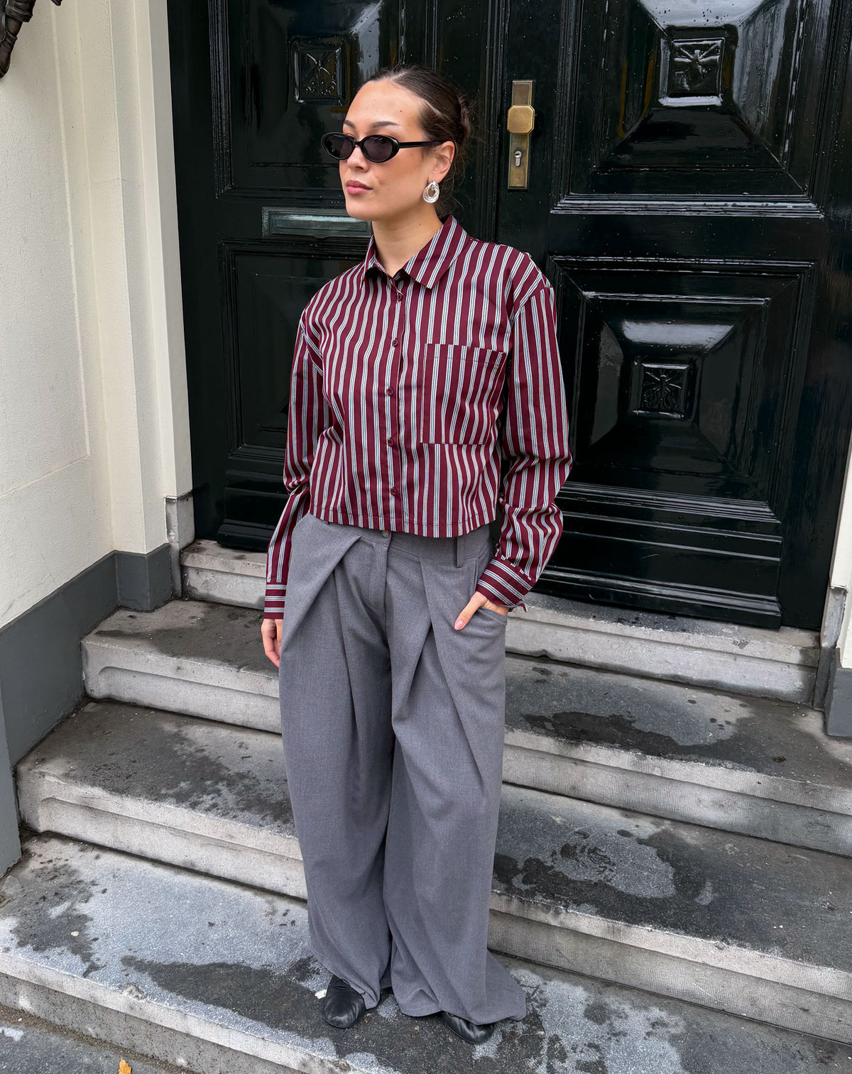 CROPPED POPLIN STRIPE BLOUSE BURGUNDY