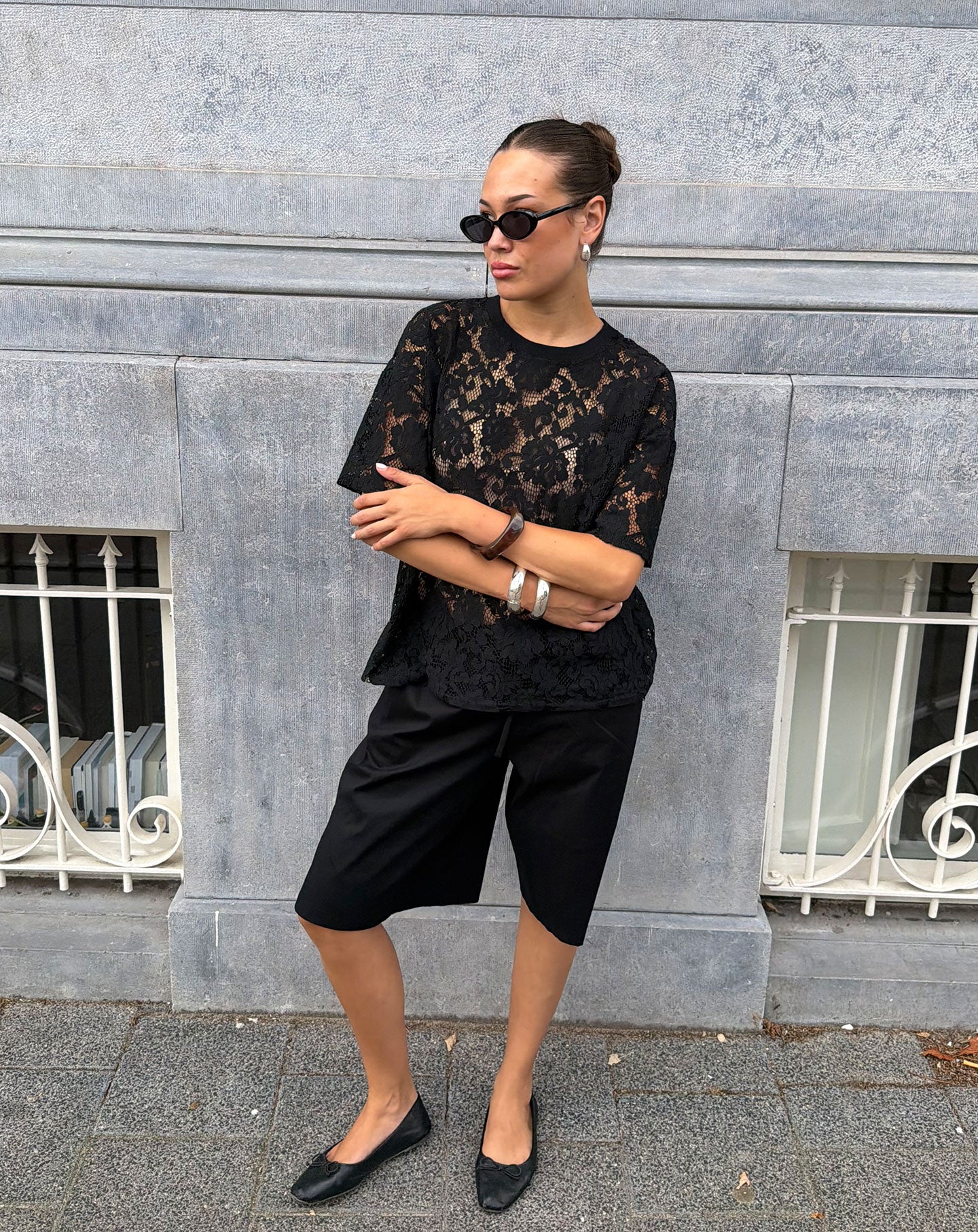 LACE TEE ZWART