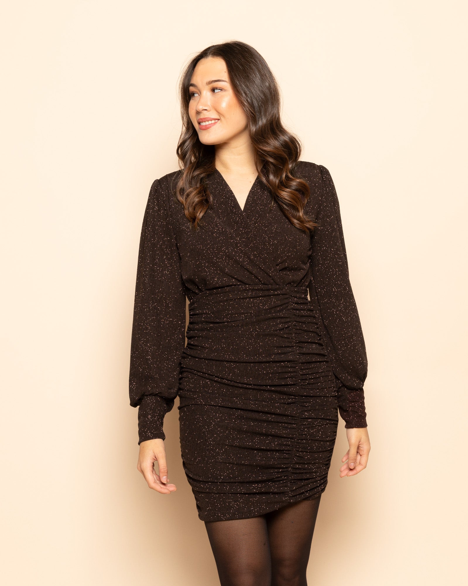 MAE CRINKLE GLITTER DRESS BROWN