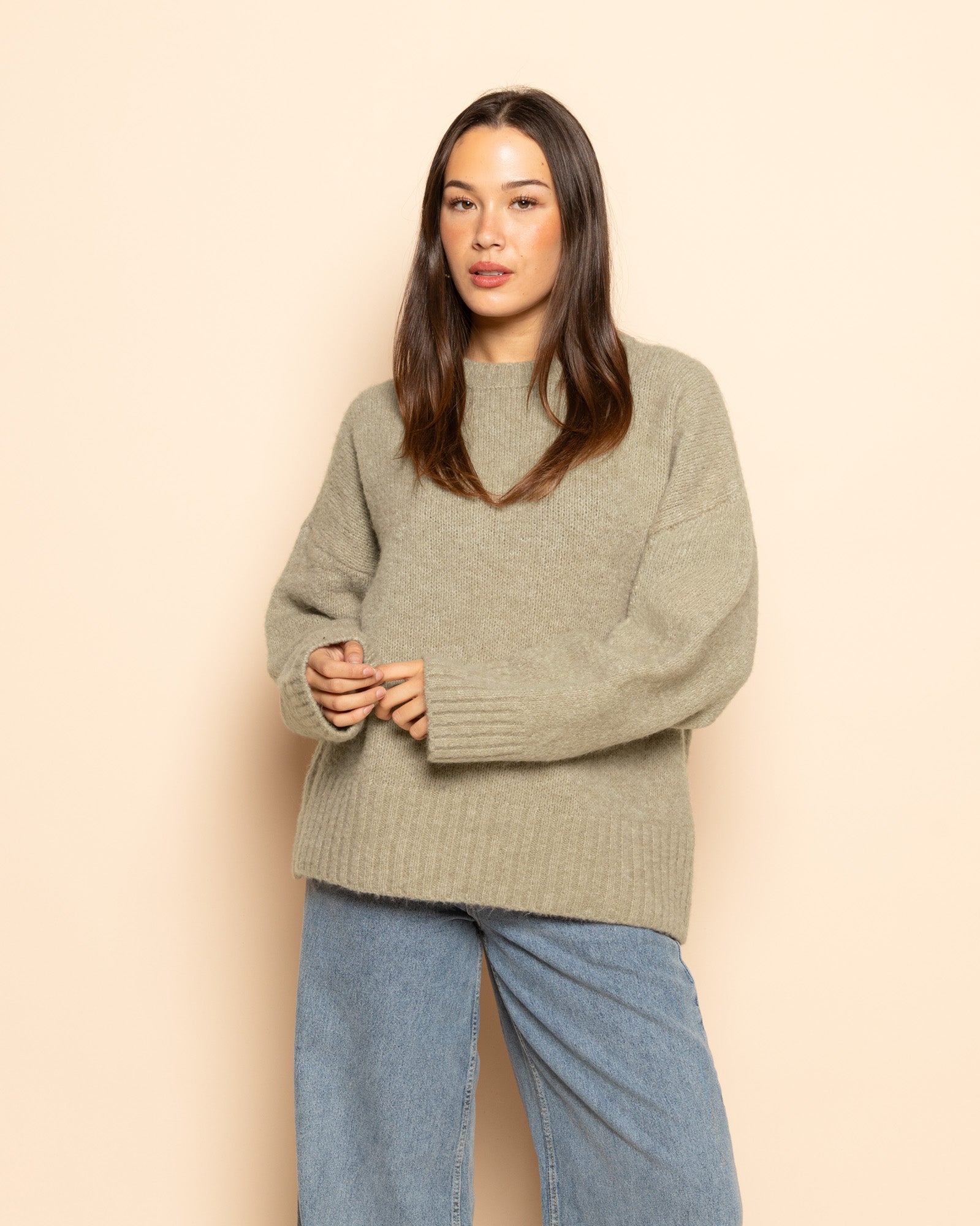 BIANCA BOXY KNIT OLIVE
