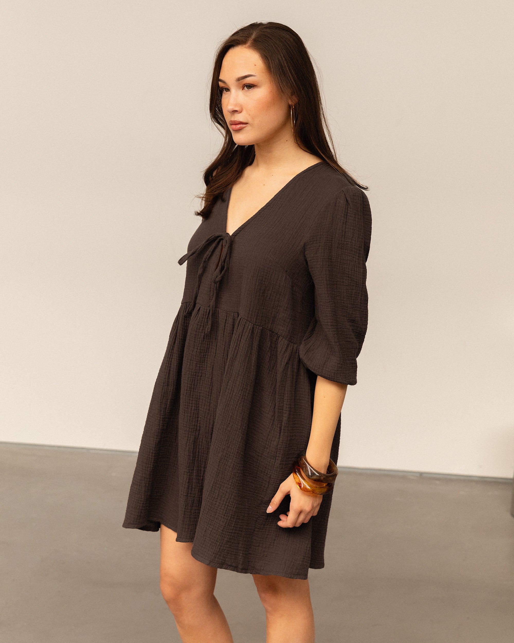 SAMMY MOUSSELINE BOW DRESS BRUIN