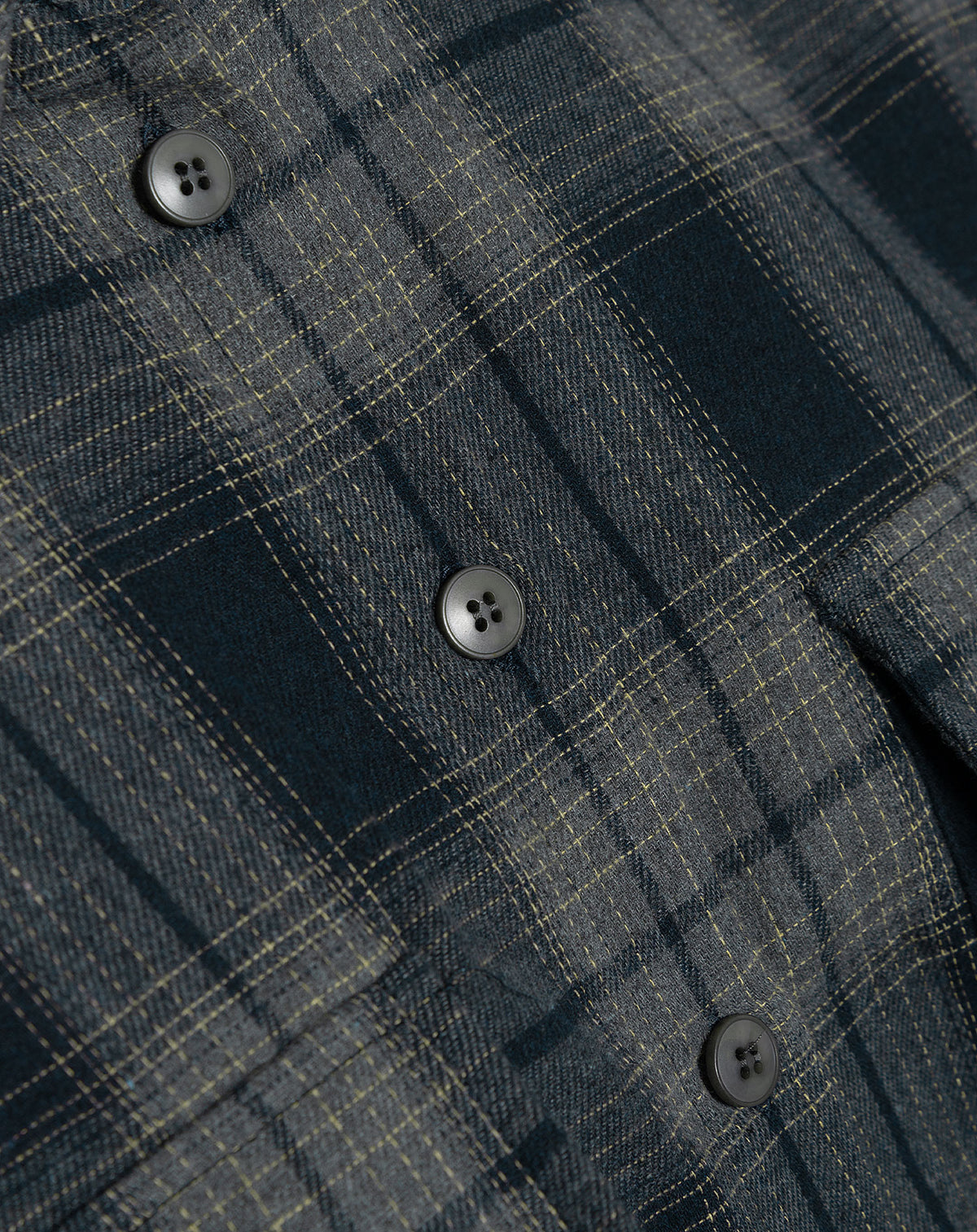 SOFT PADDED CHECK BLOUSE