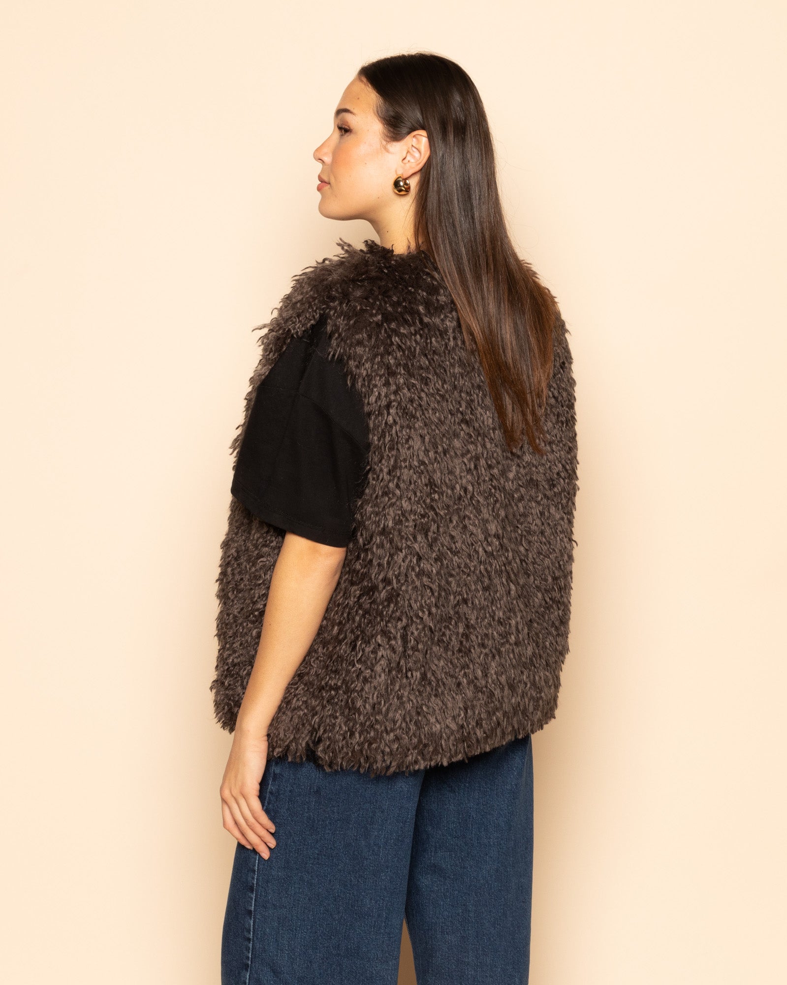 AUBREY HAIRY GILET DARK BROWN