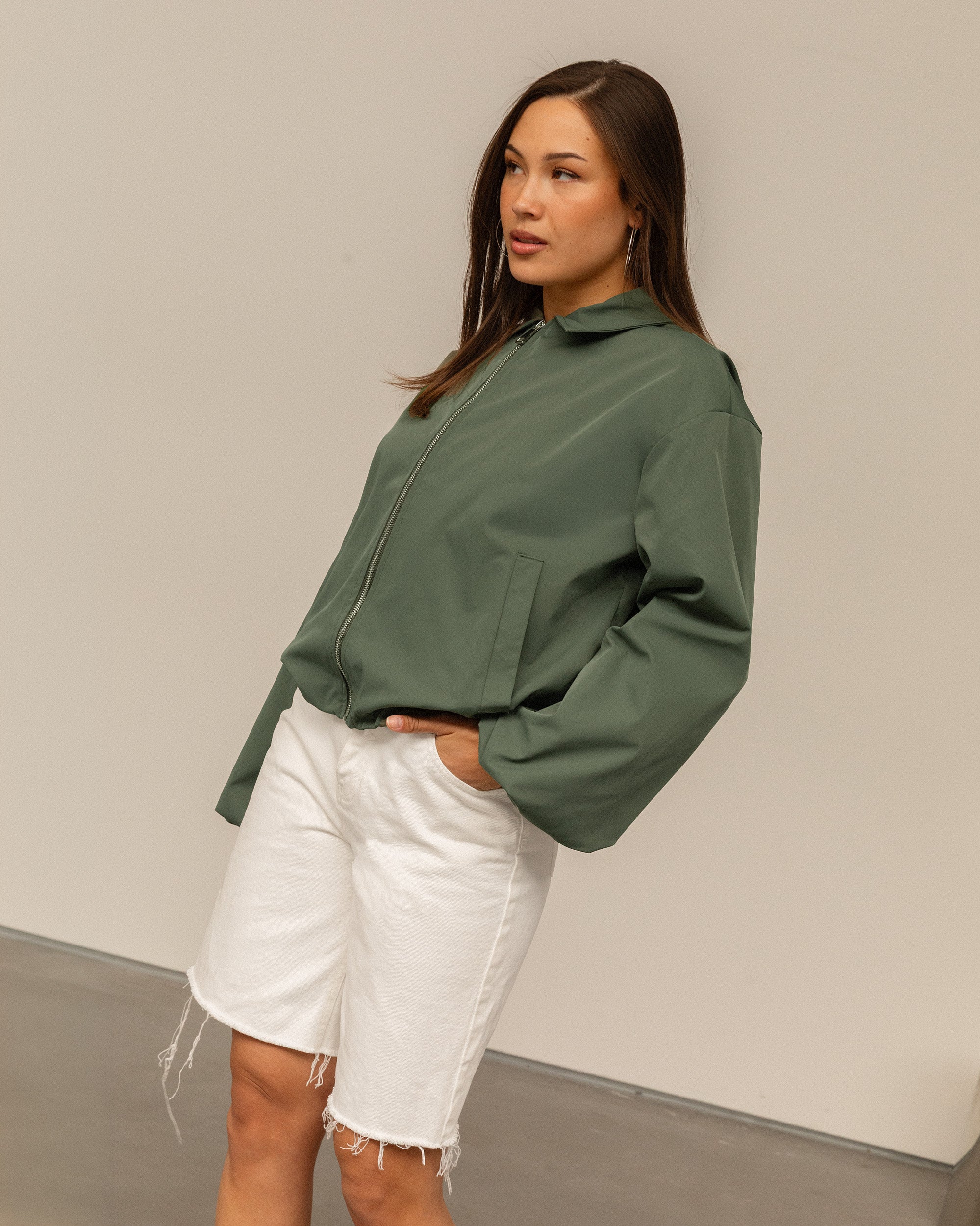 BEA TRACK JACKET LEGERGROEN