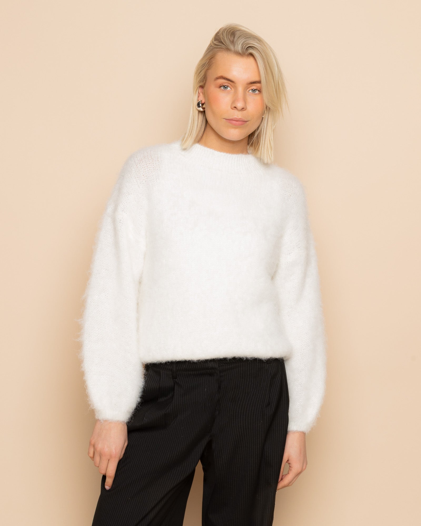 BRUSHED MOHAIR KNIT CRÈME