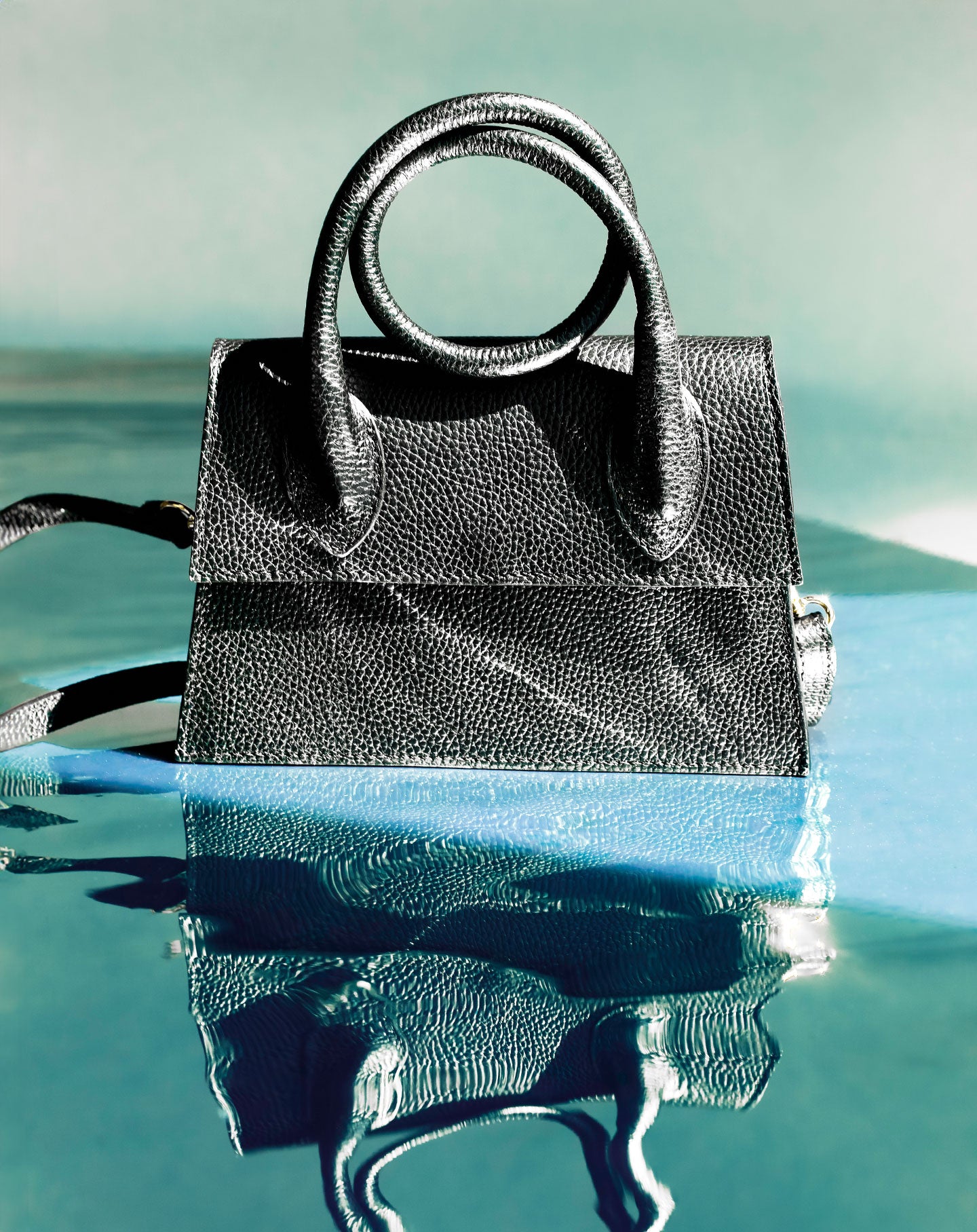 JOLIE FLAP BAG BLACK