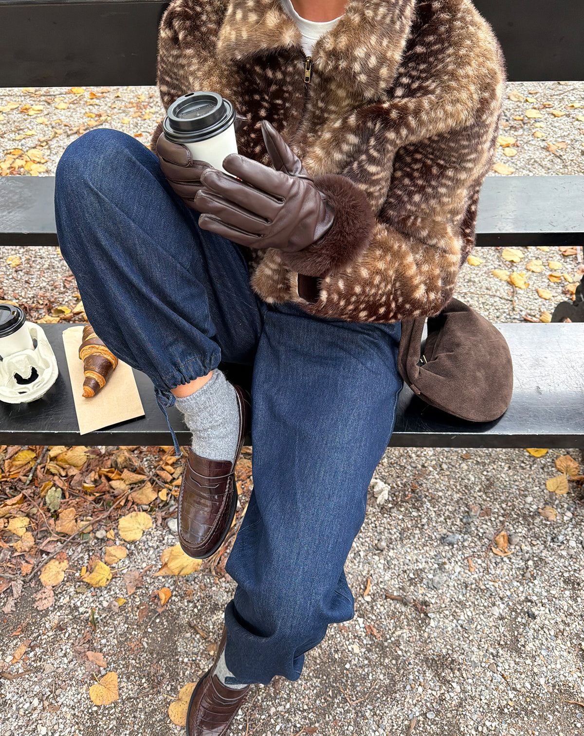 FAUX LEATHER FAUX FUR GLOVES BROWN
