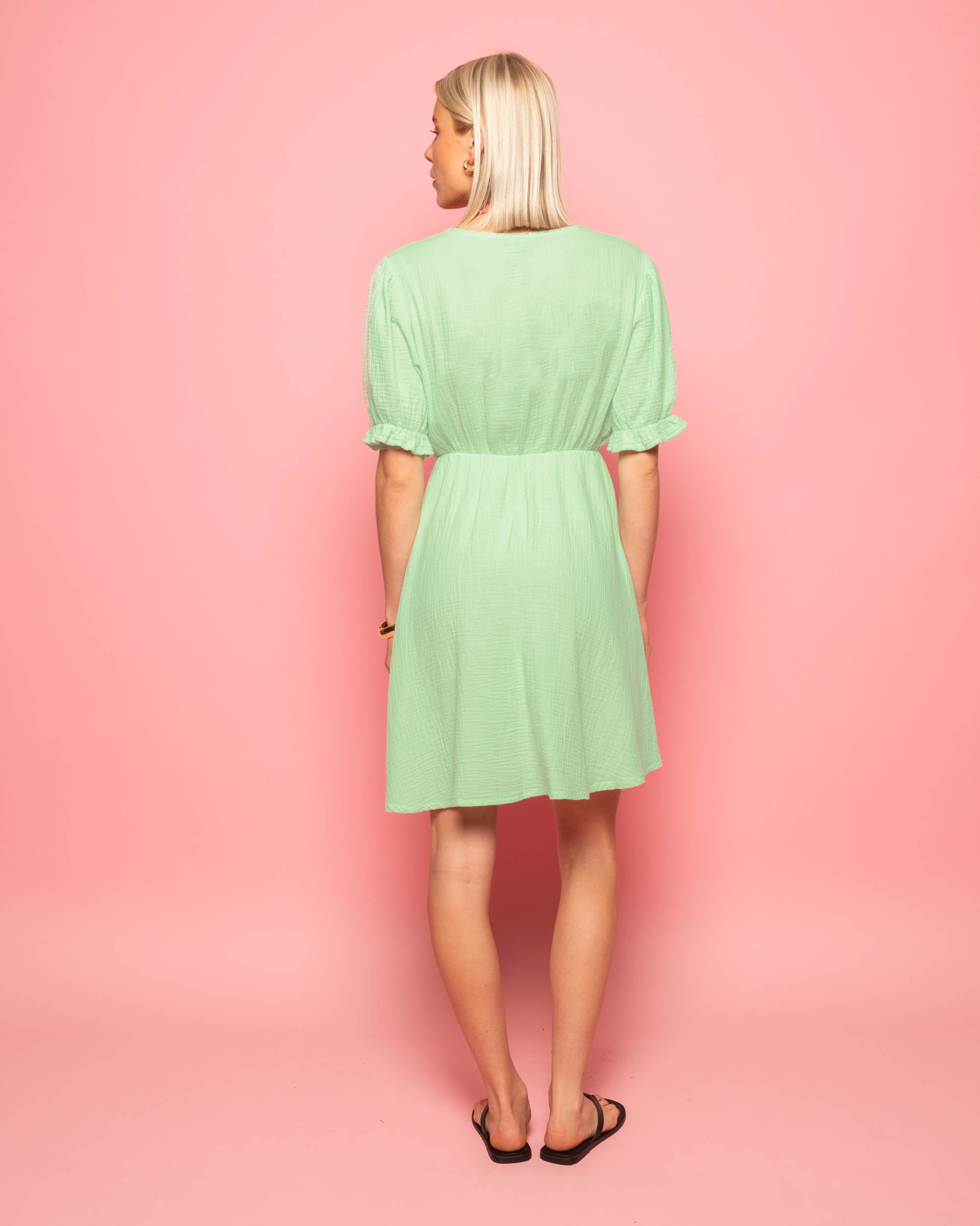 DILA MOUSSELINE DRESS PISTACHE