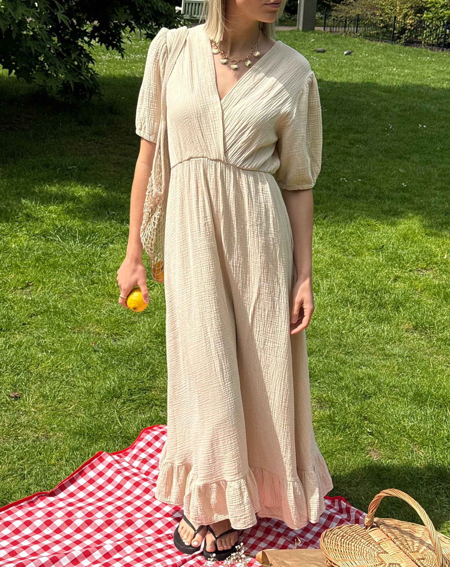 MOUSSELINE MAXI SHORT SLEEVE DRESS SAND