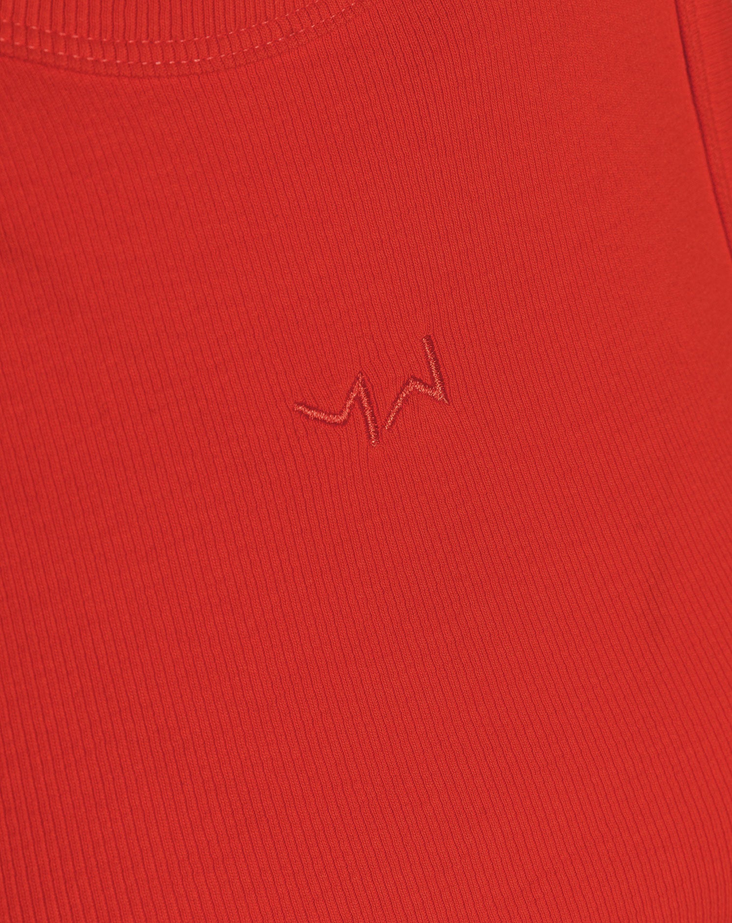 RACERBACK EMBROIDERY TOP ROOD