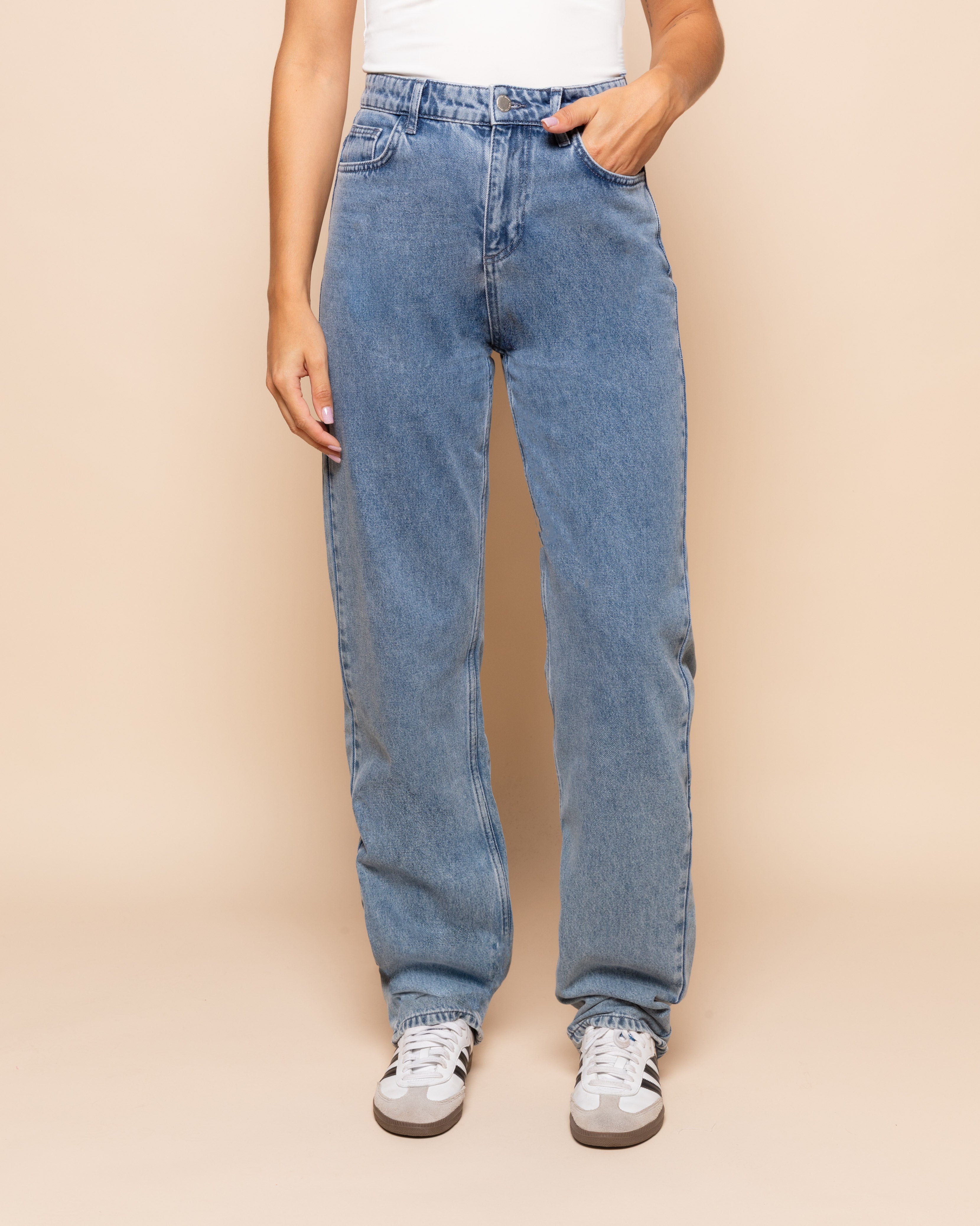 DENIM STRAIGHT LEG JEANS SKY BLUE