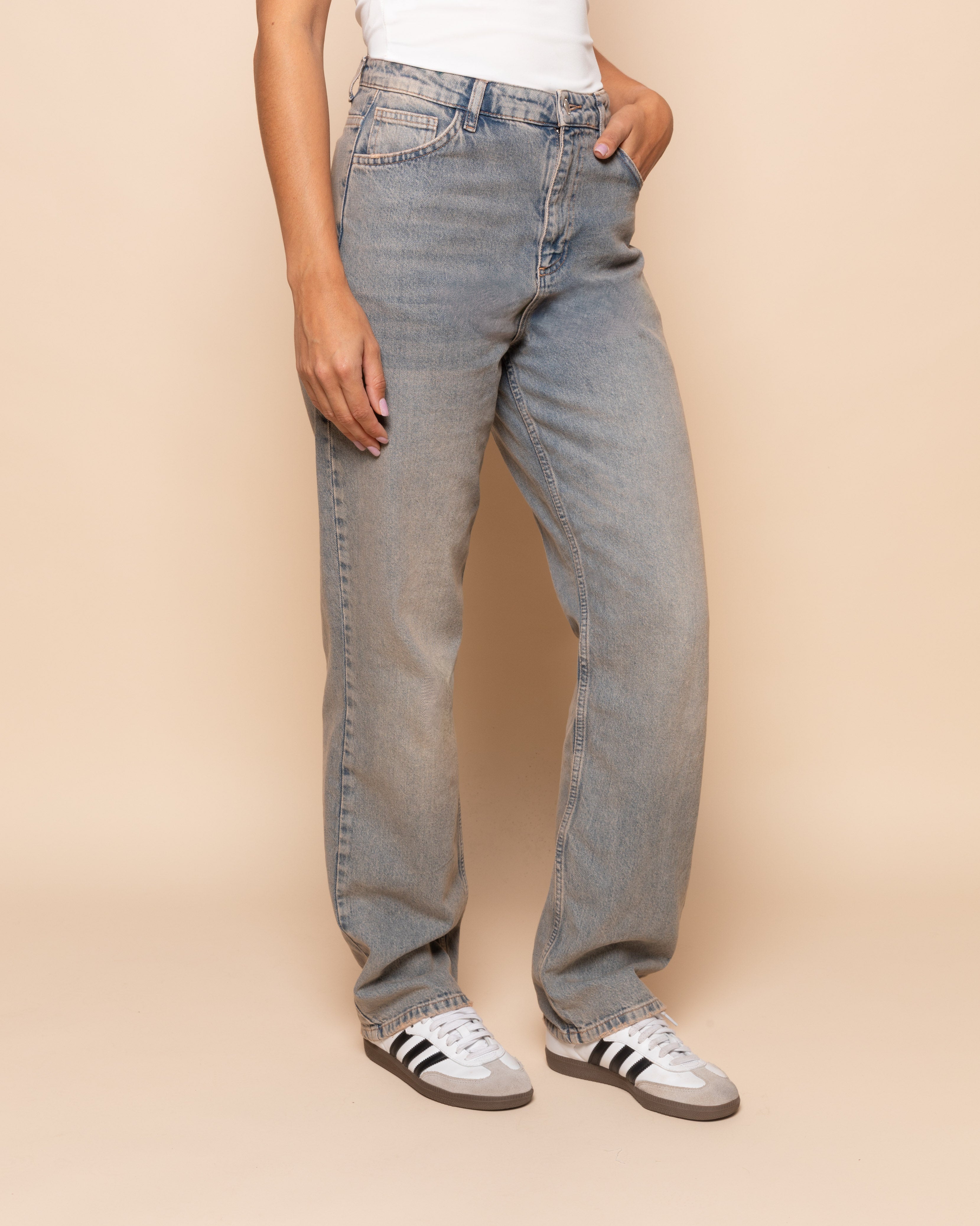 DENIM STRAIGHT LEG JEANS VINTAGE BLUE