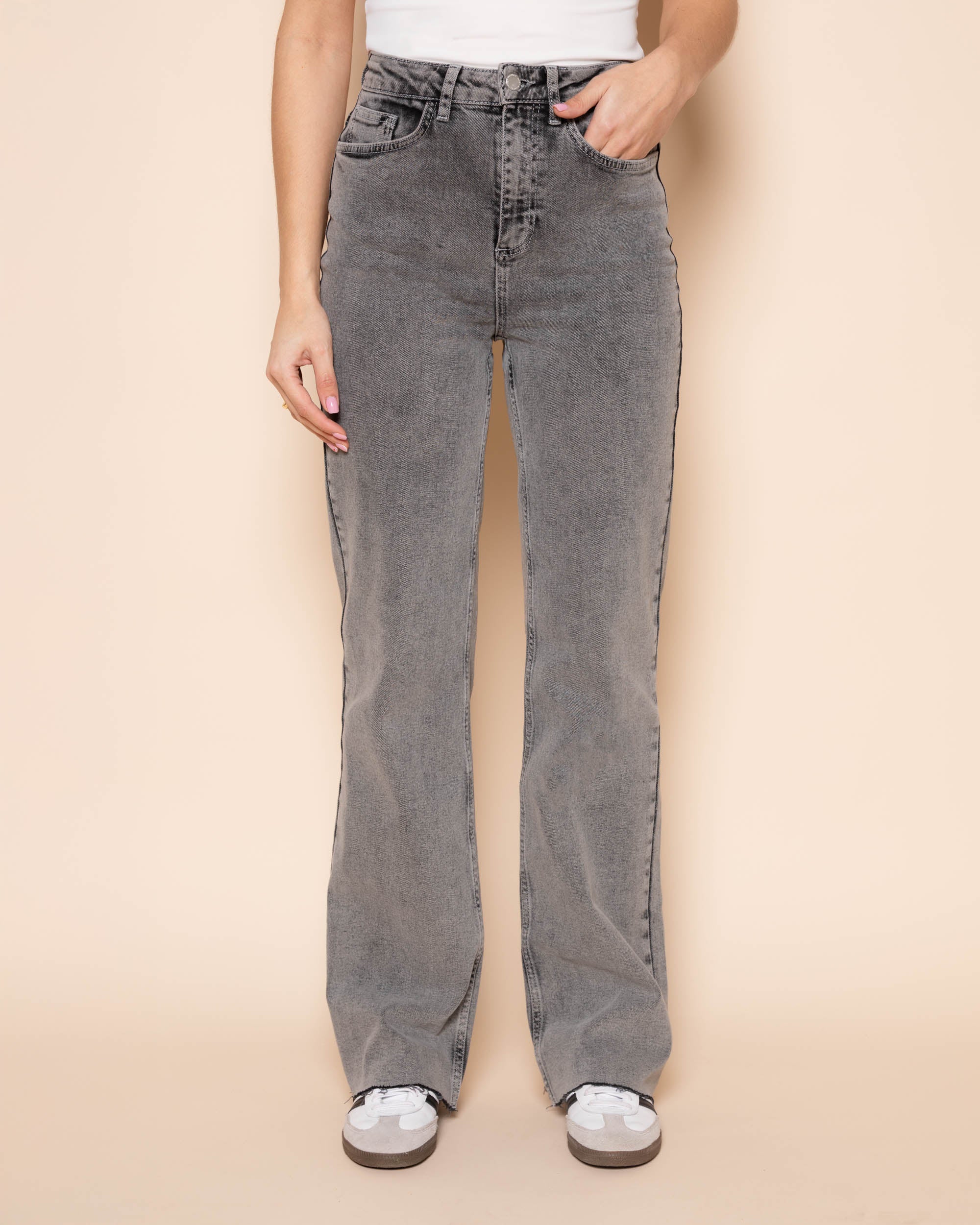 BOOTCUT RAW EDGE JEANS GRIJS