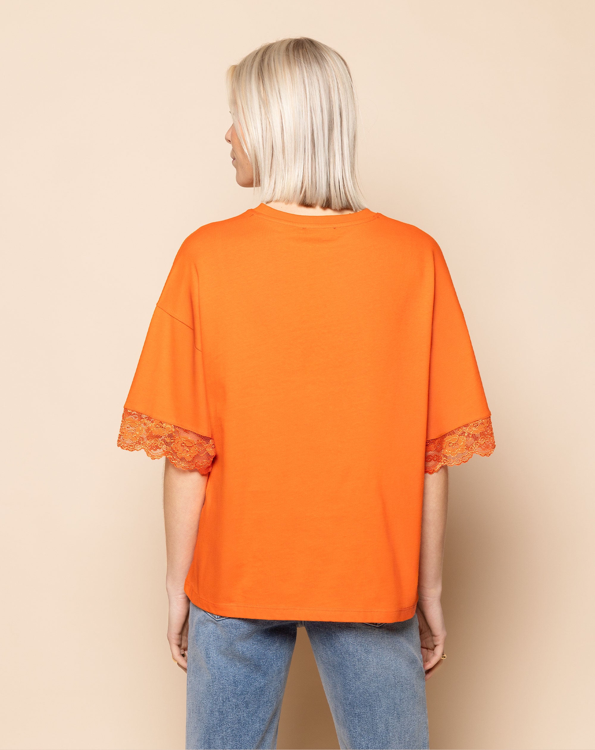 LACE SLEEVE OVERSIZED TEE ORANGE