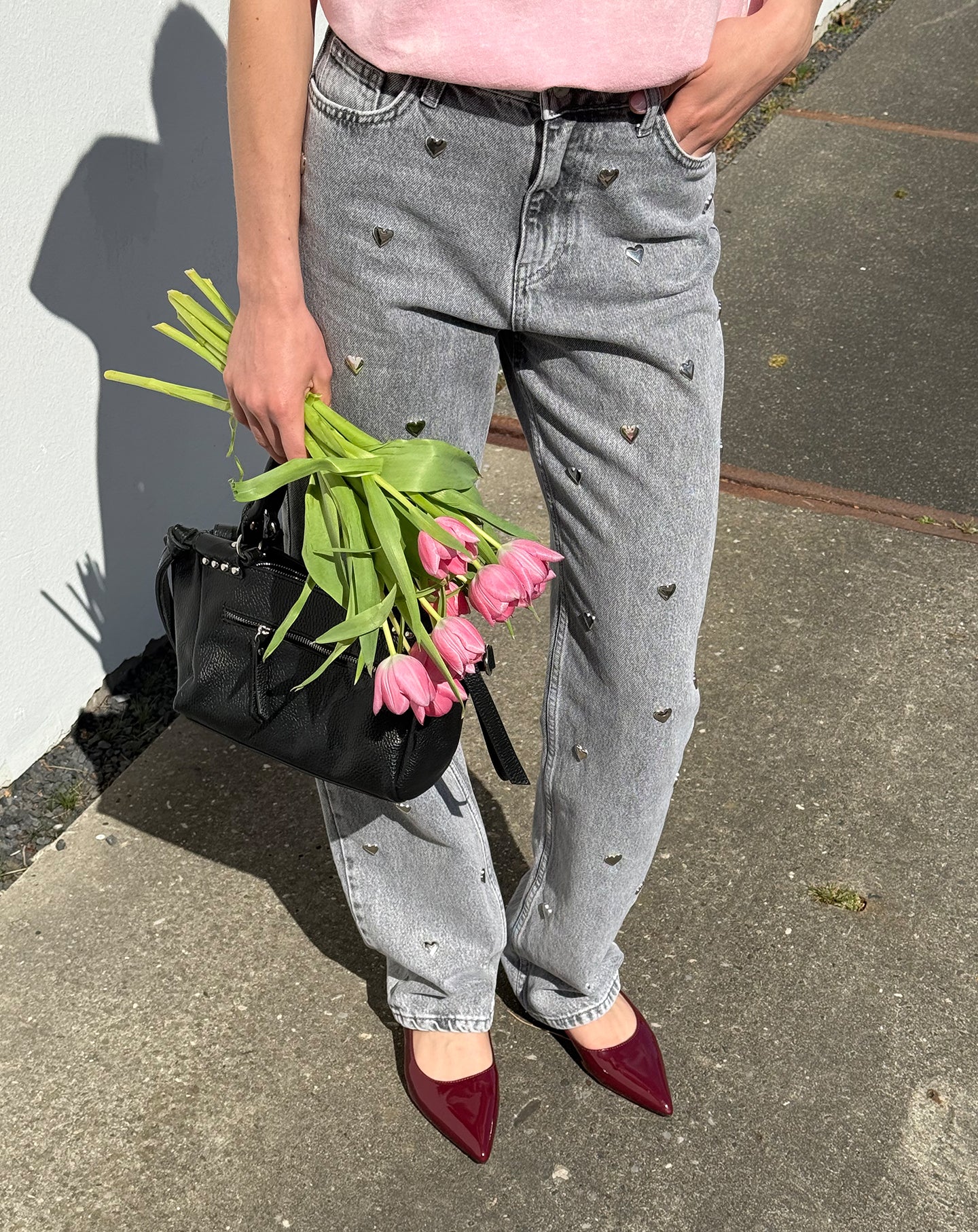 HEART STUD STRAIGHT LEG JEANS GREY