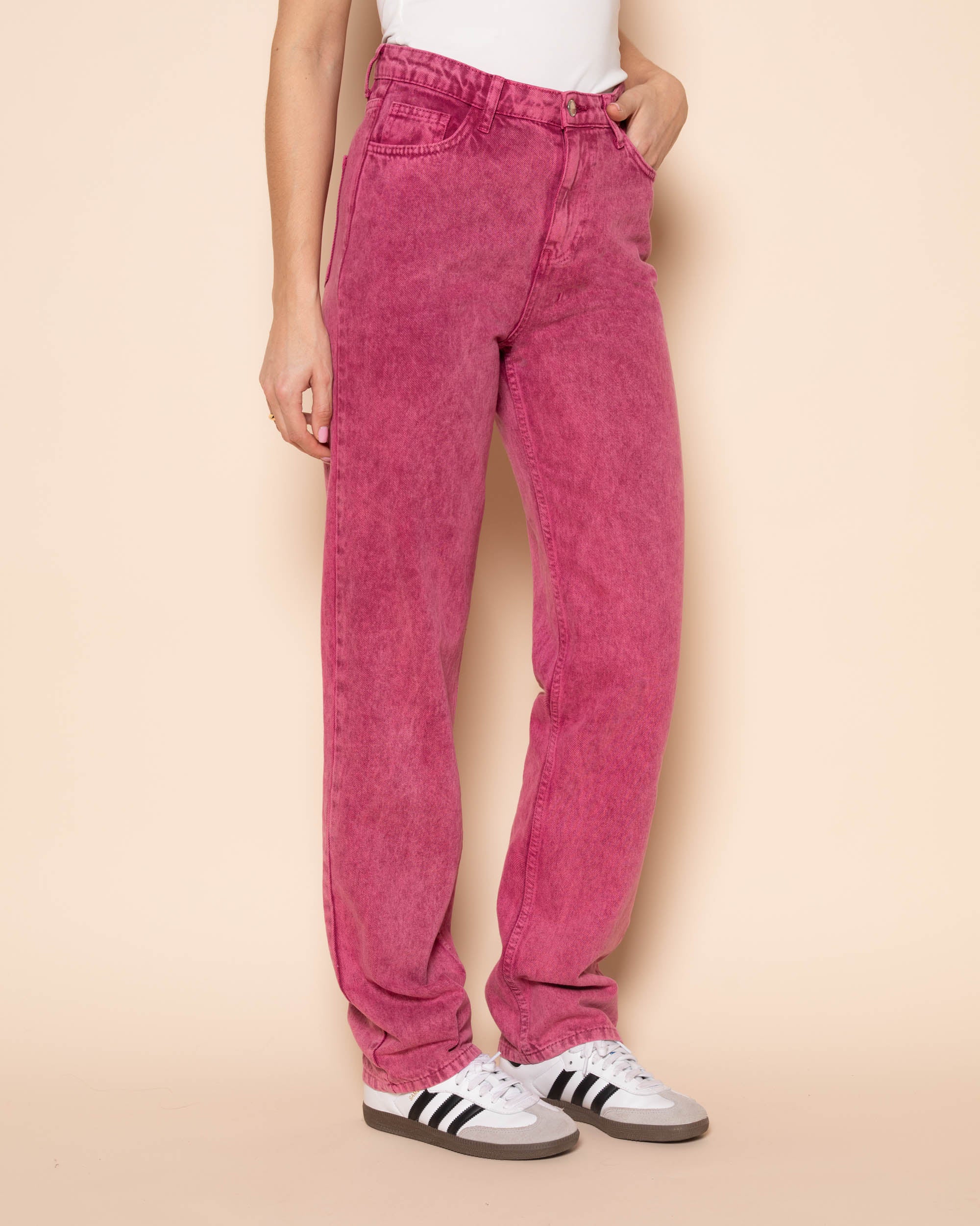 COLORED STRAIGHT LEG JEANS CHERRY