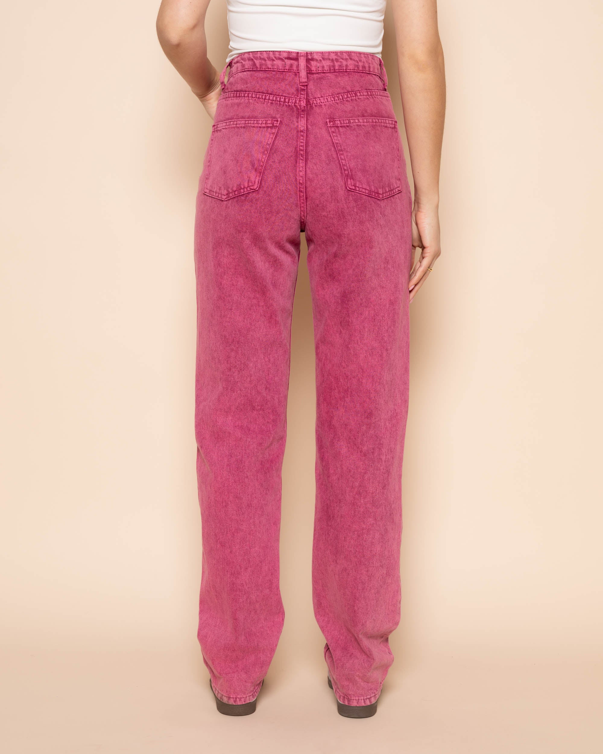 COLORED STRAIGHT LEG JEANS CHERRY