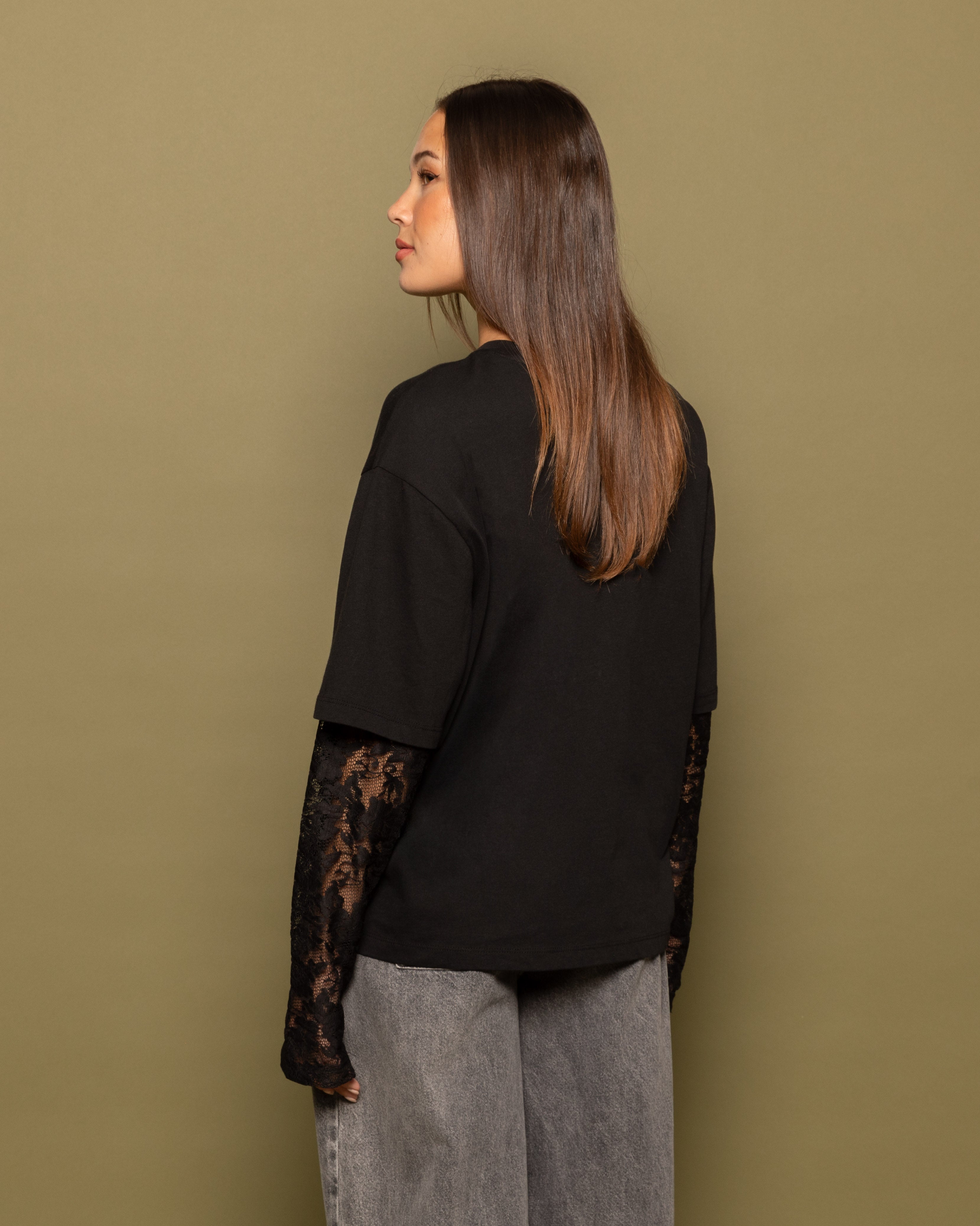 LACE LONG SLEEVE OVERSIZED TEE BLACK
