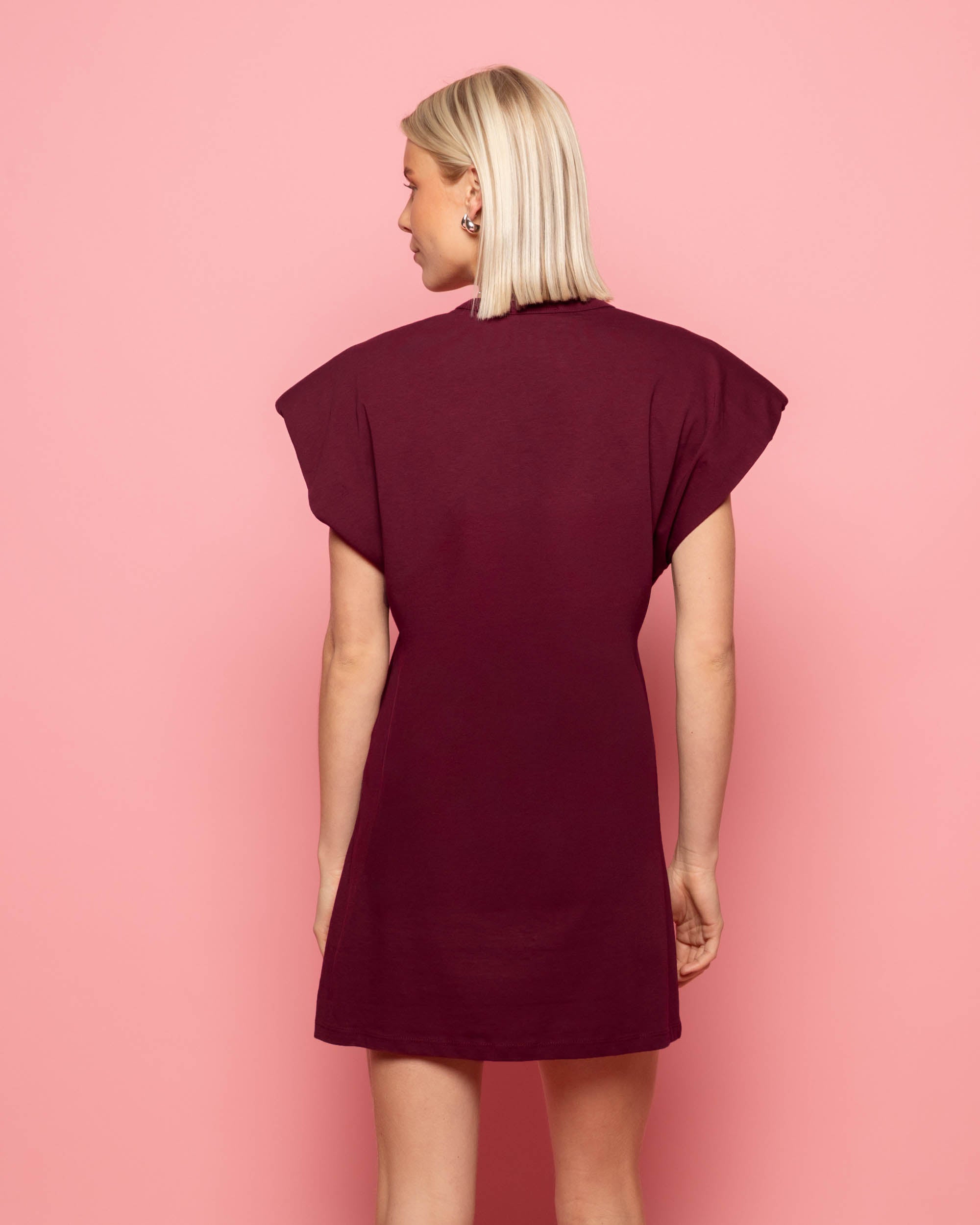 PADDED TEE DRESS BURGUNDY