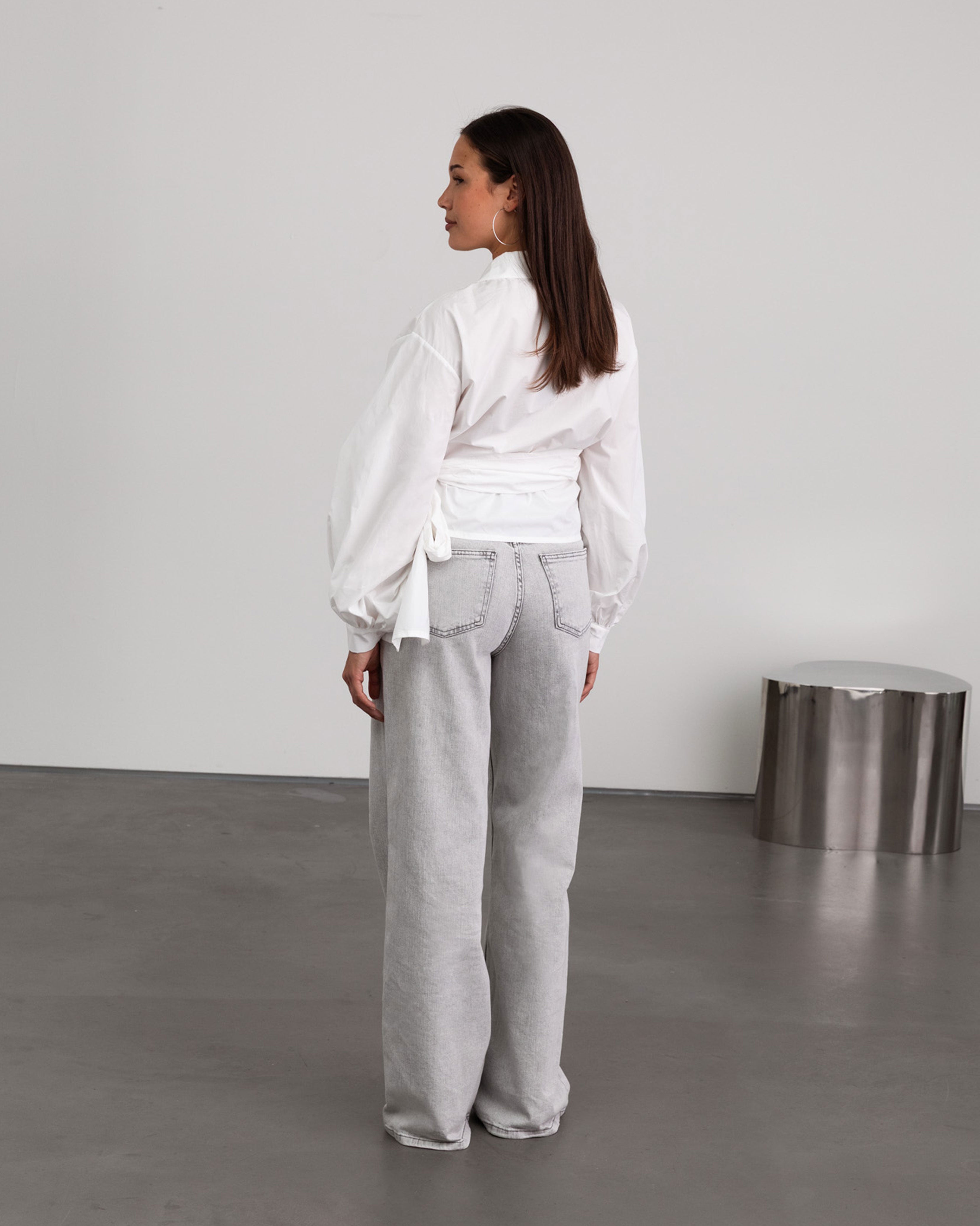 COMFORT WIDE LEG JEANS LICHTGRIJS