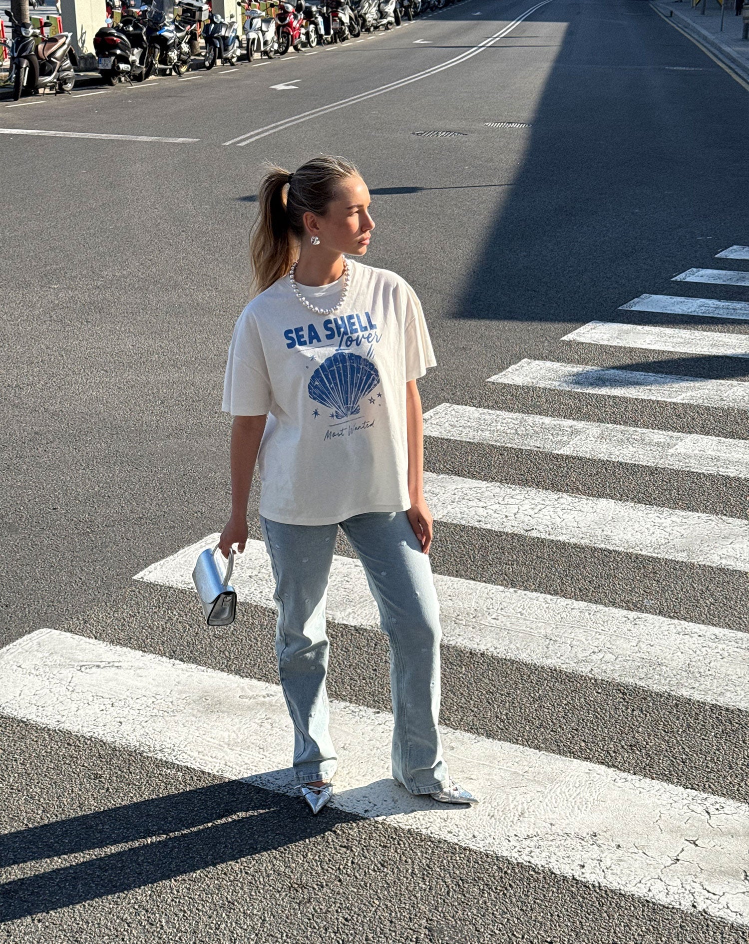 SEASHELL LOVER OVERSIZED TEE CRÈME