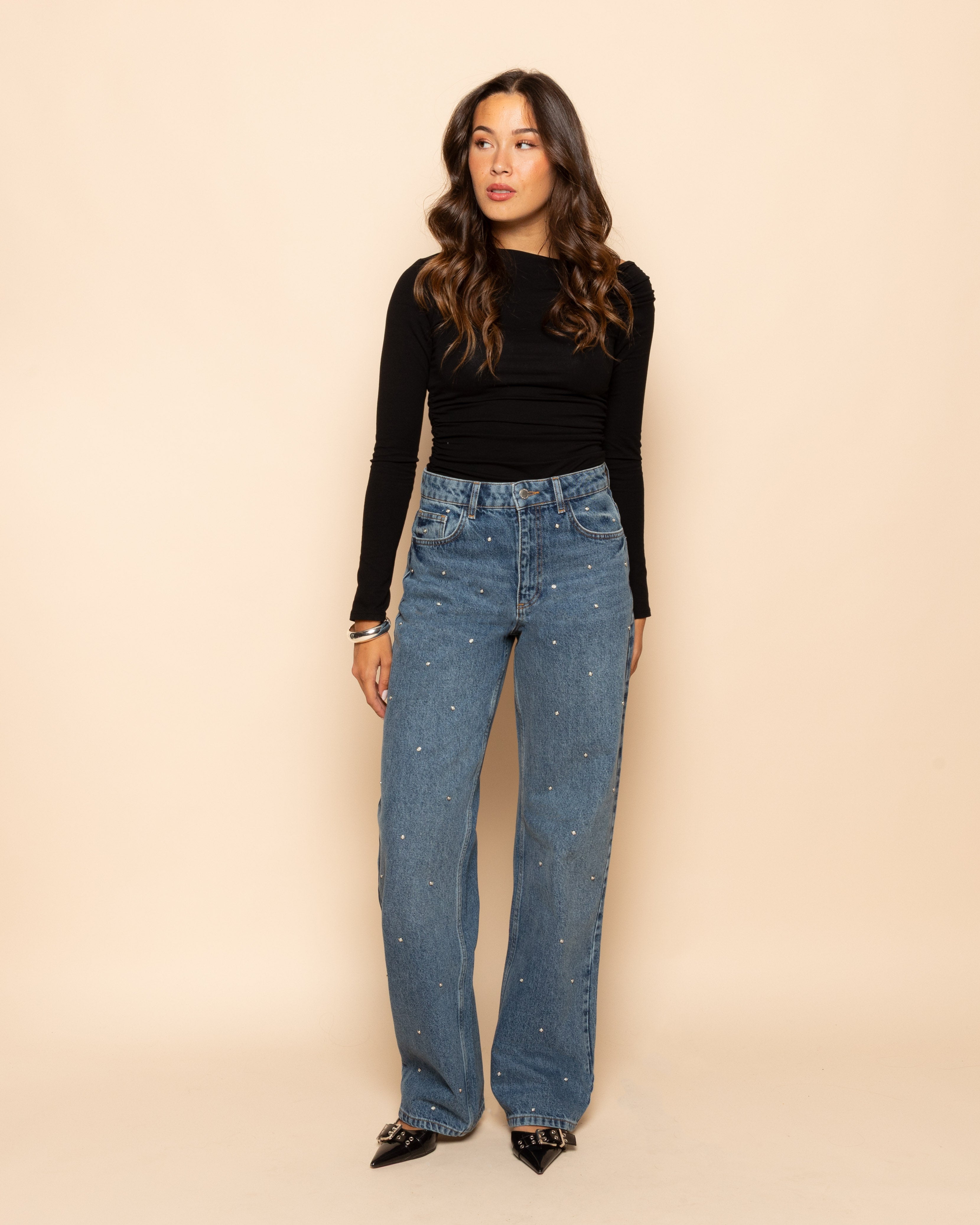 STUD PEARL STRAIGHT LEG JEANS BLUE