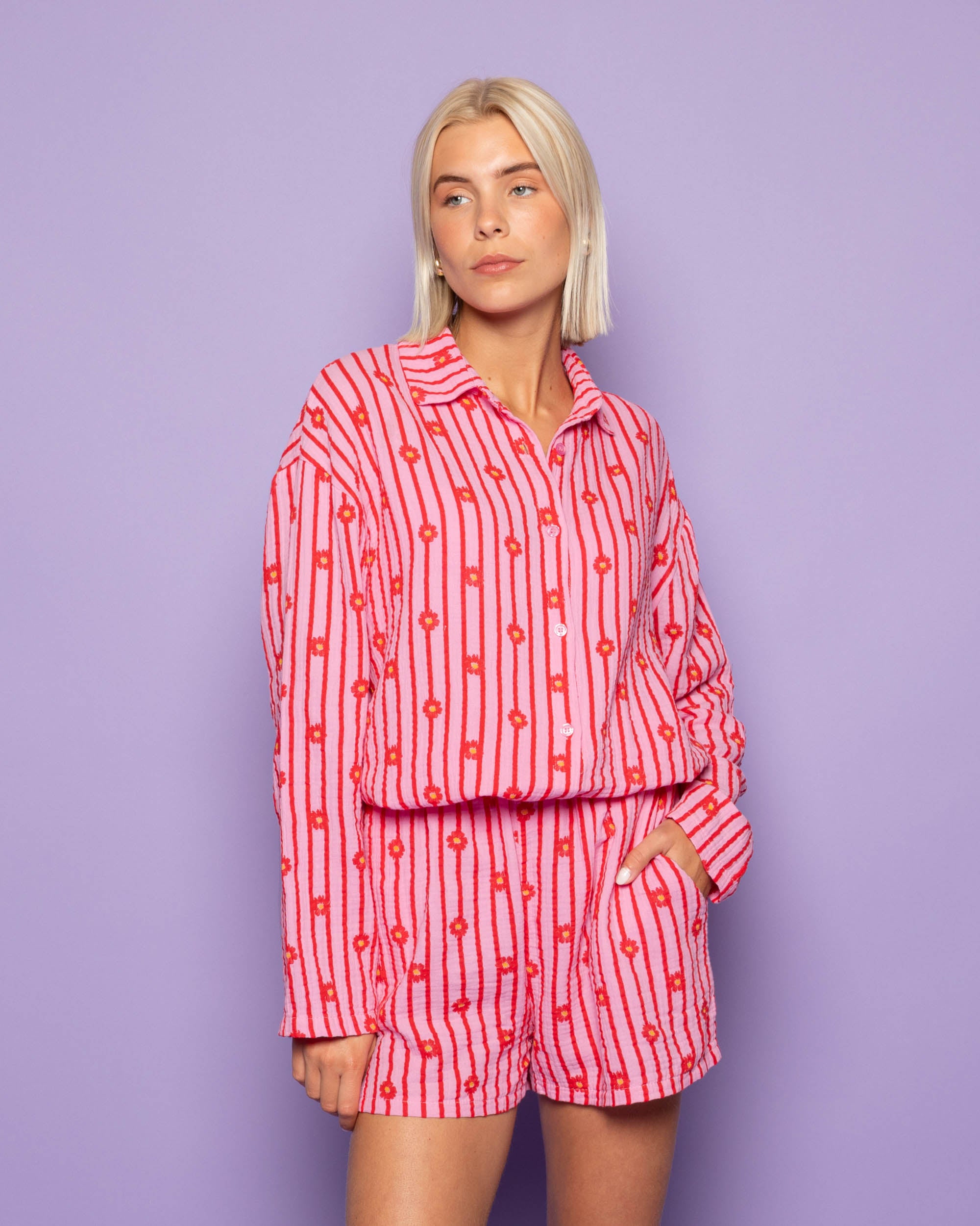 FLOWER STRIPE MOUSSELINE SHORTS RED