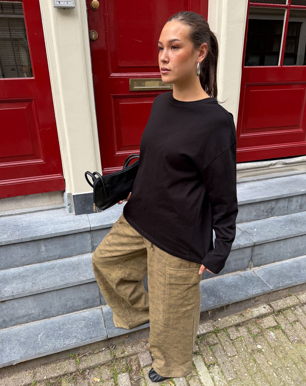 BASIC LONG SLEEVE OVERSIZED TEE BLACK