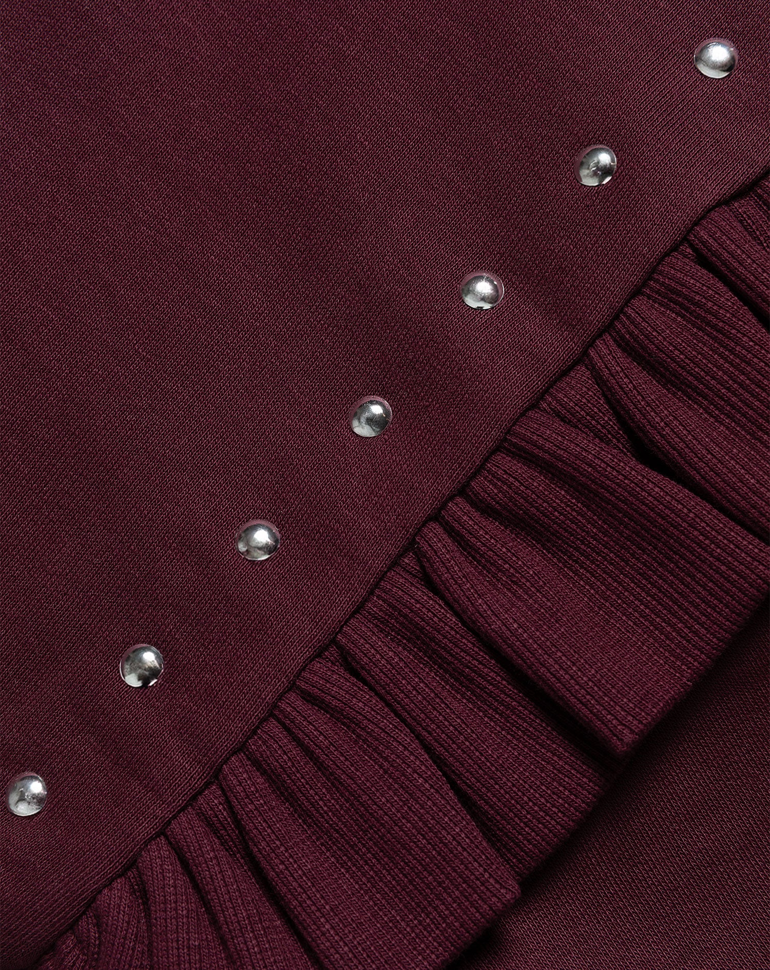 RUFFLE STUDS SWEATER DONKER BURGUNDY