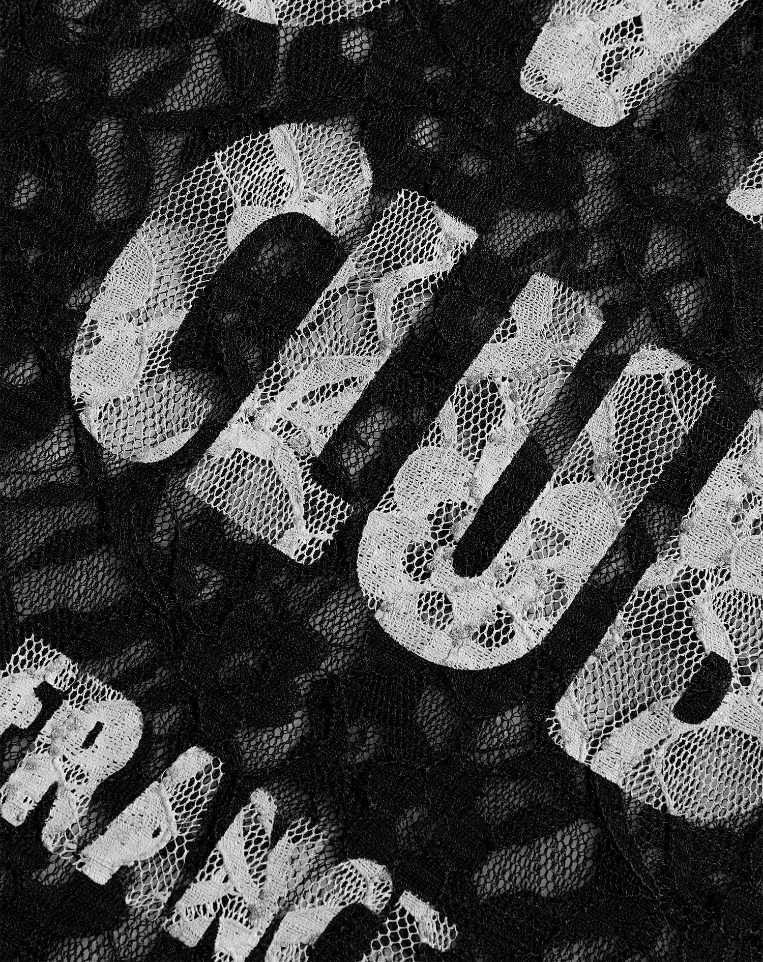 LOVERS CLUB LACE LONG SLEEVE TEE ZWART