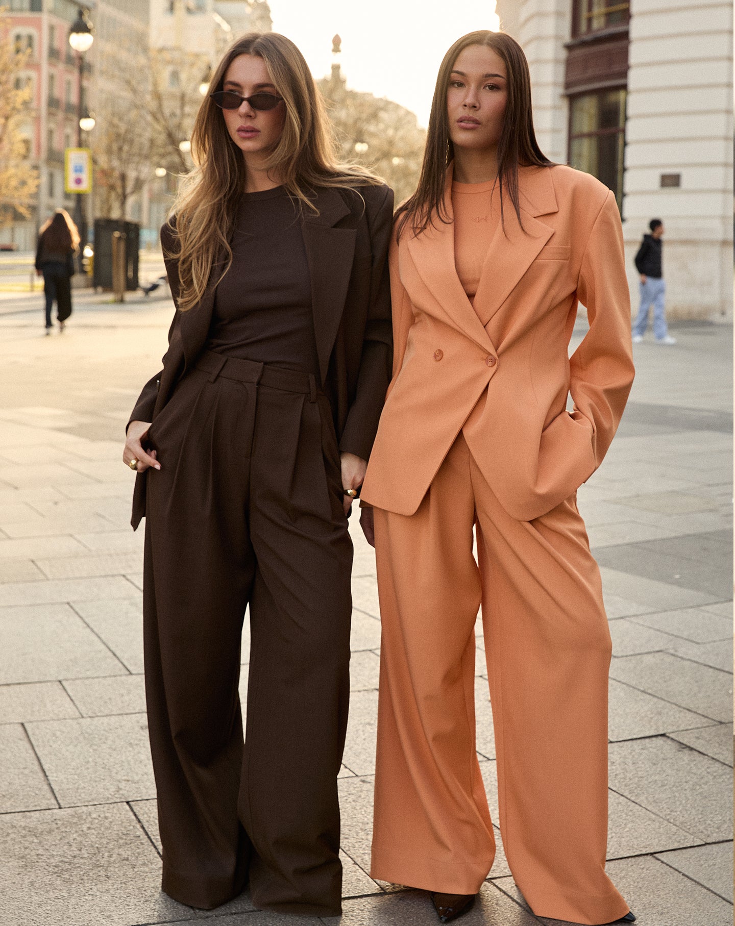 LORNA PLEATED WIDE LEG PANTALON PETITE BROWN